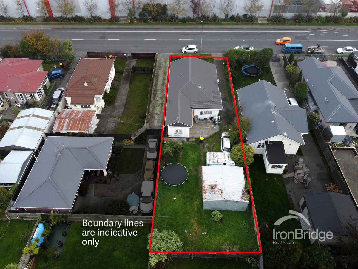 Property enquiry form background image