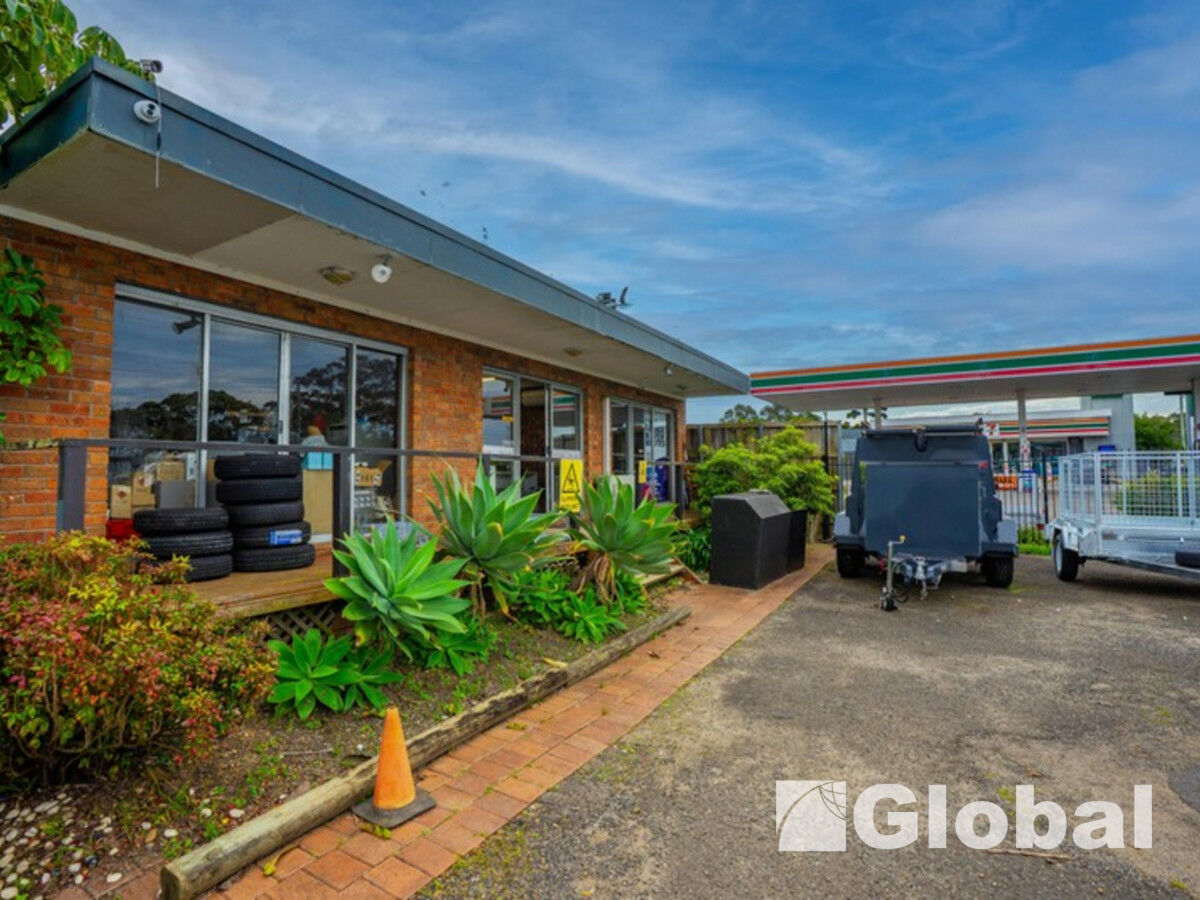 380-384 Pacific Highway, Belmont North, Belmont North - Thumbnail 3