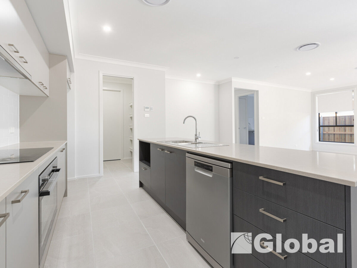 24 Tiral Way, Crangan Bay, Crangan Bay - Thumbnail 2