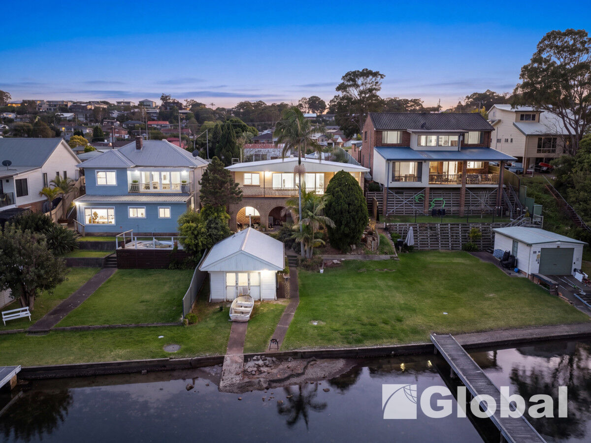 146 Sealand Road, Fishing Point - Image 1