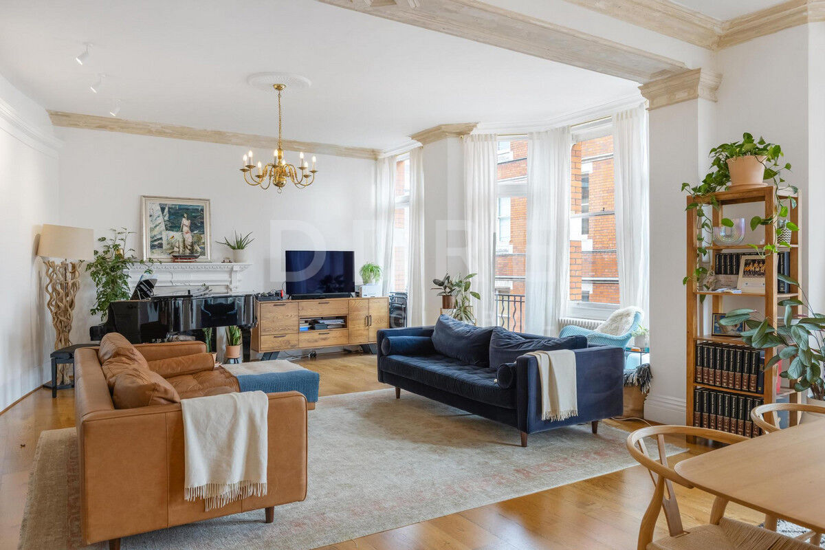 Kensington Court, London, W8 property photo