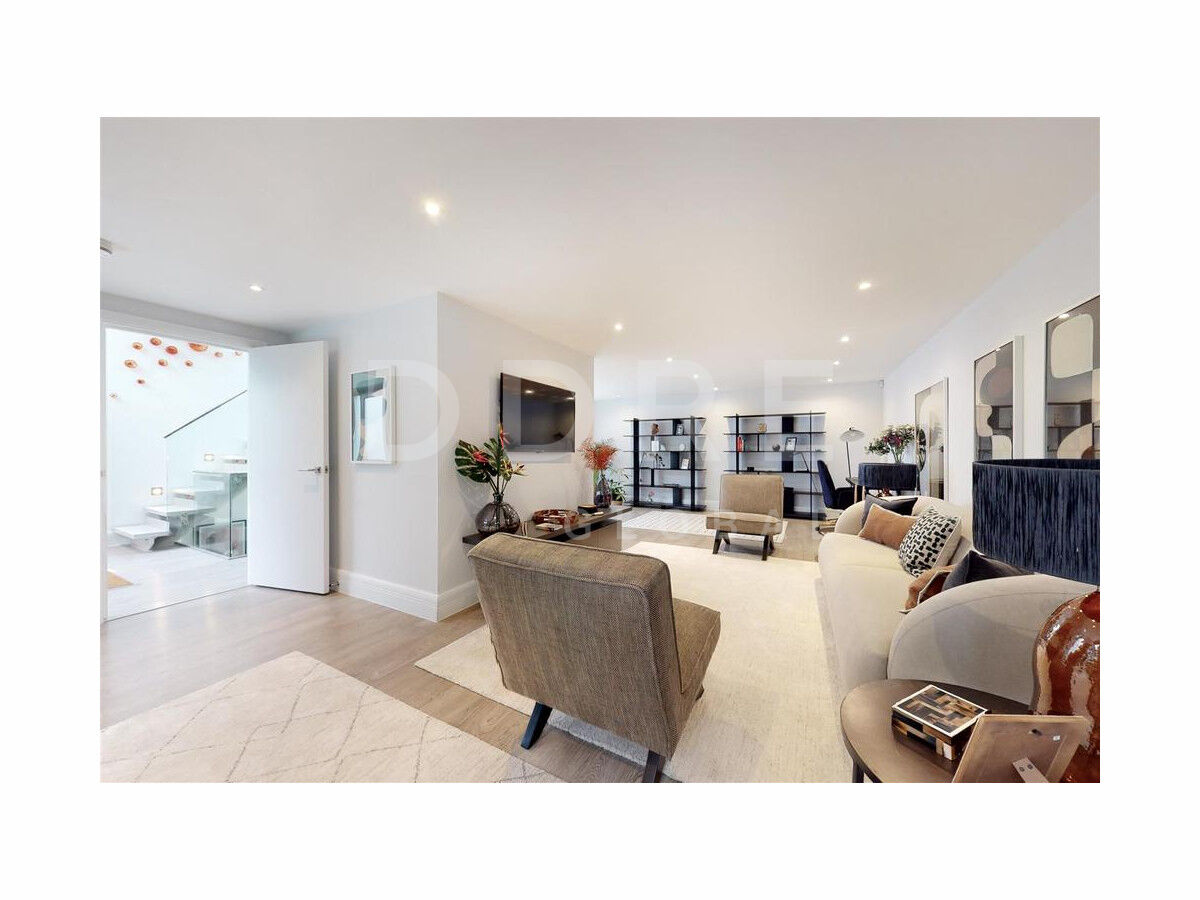 Primrose Hill, London, NW1 property photo