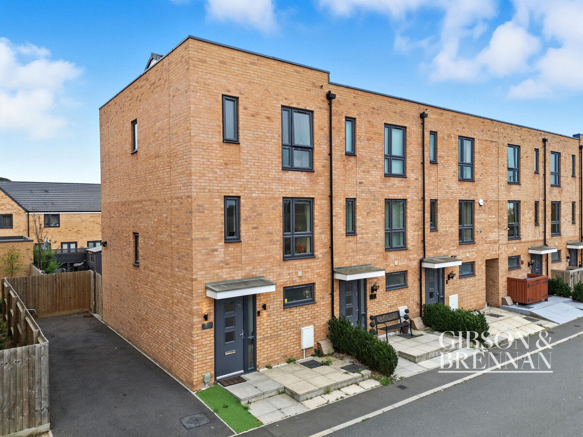 Property enquiry form background image