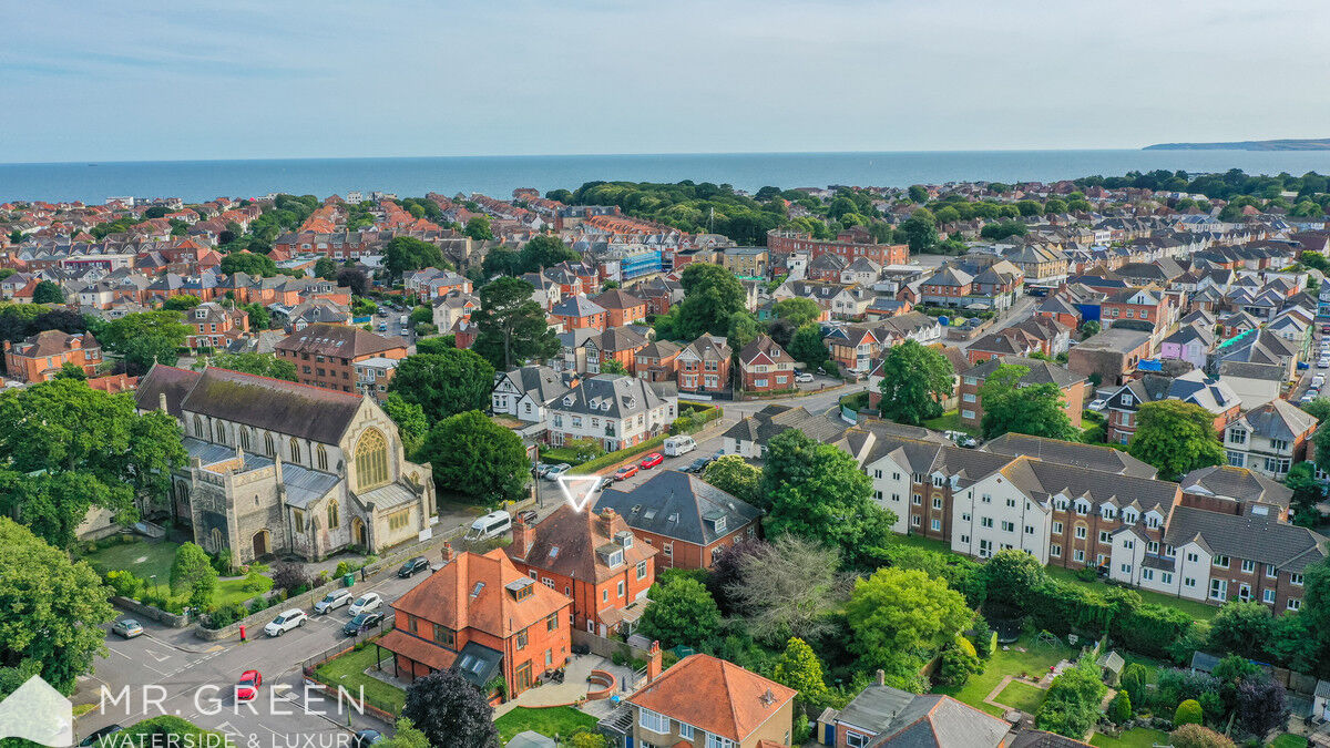 Castlemain Avenue, Southbourne, Bournemouth, BH6 5EQ