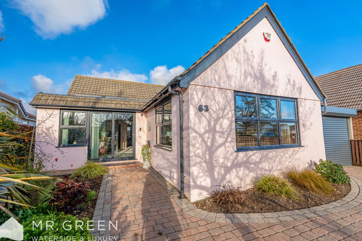 Thornbury Road, Hengistbury Head, Southbourne, BH6 4HU