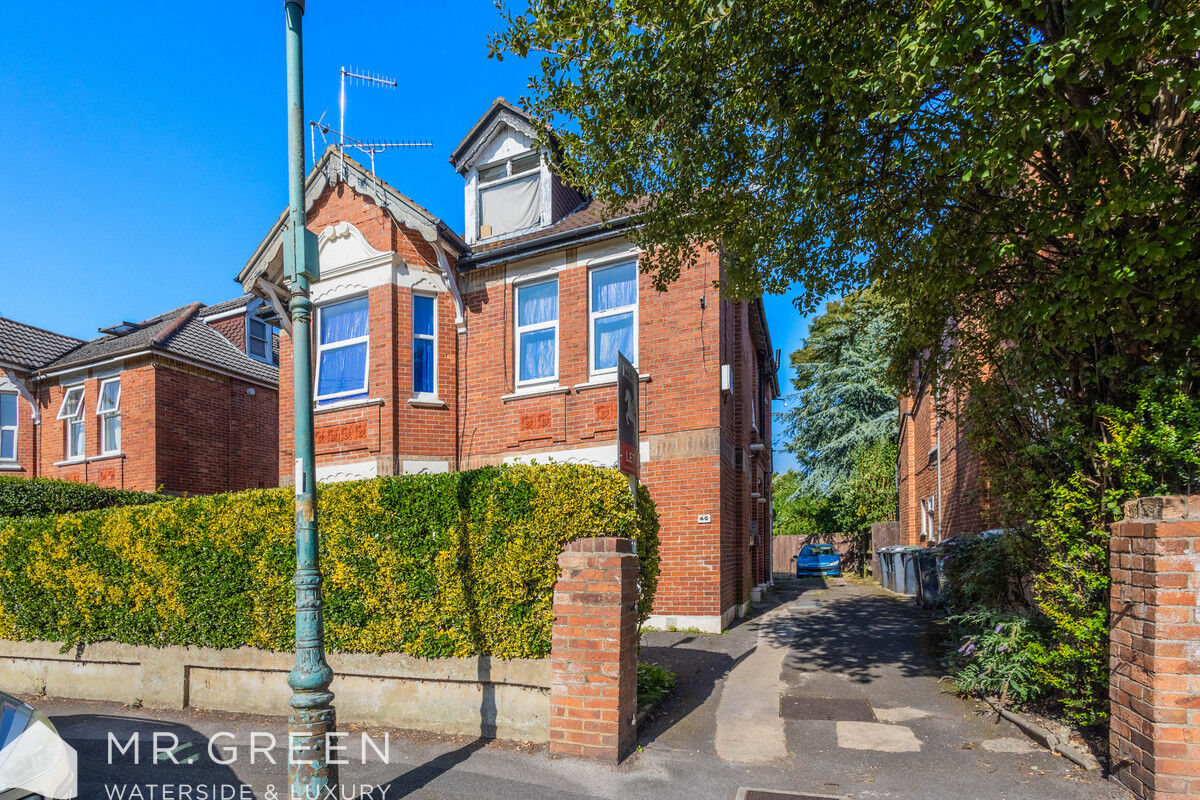 Hamilton Road, Bournemouth, BH1 4EH