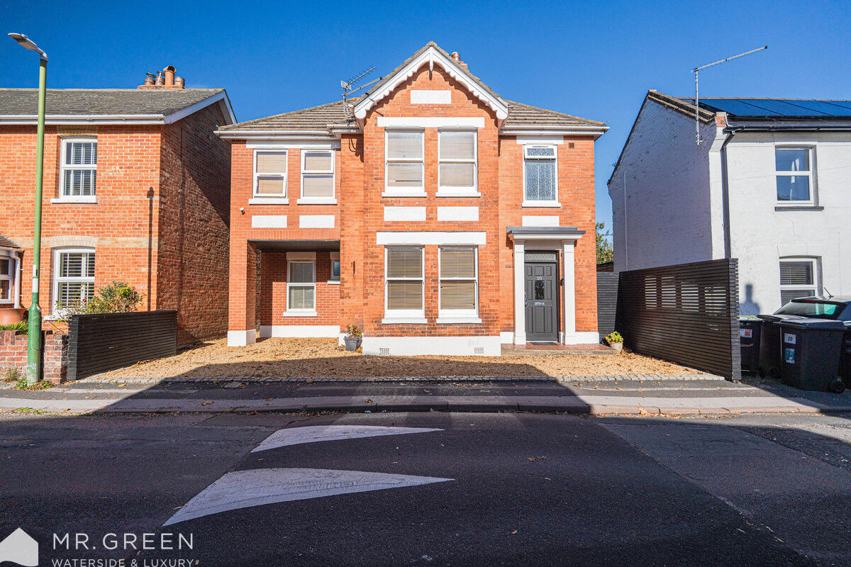 Livingstone Road, Southbourne, BH5 2AS