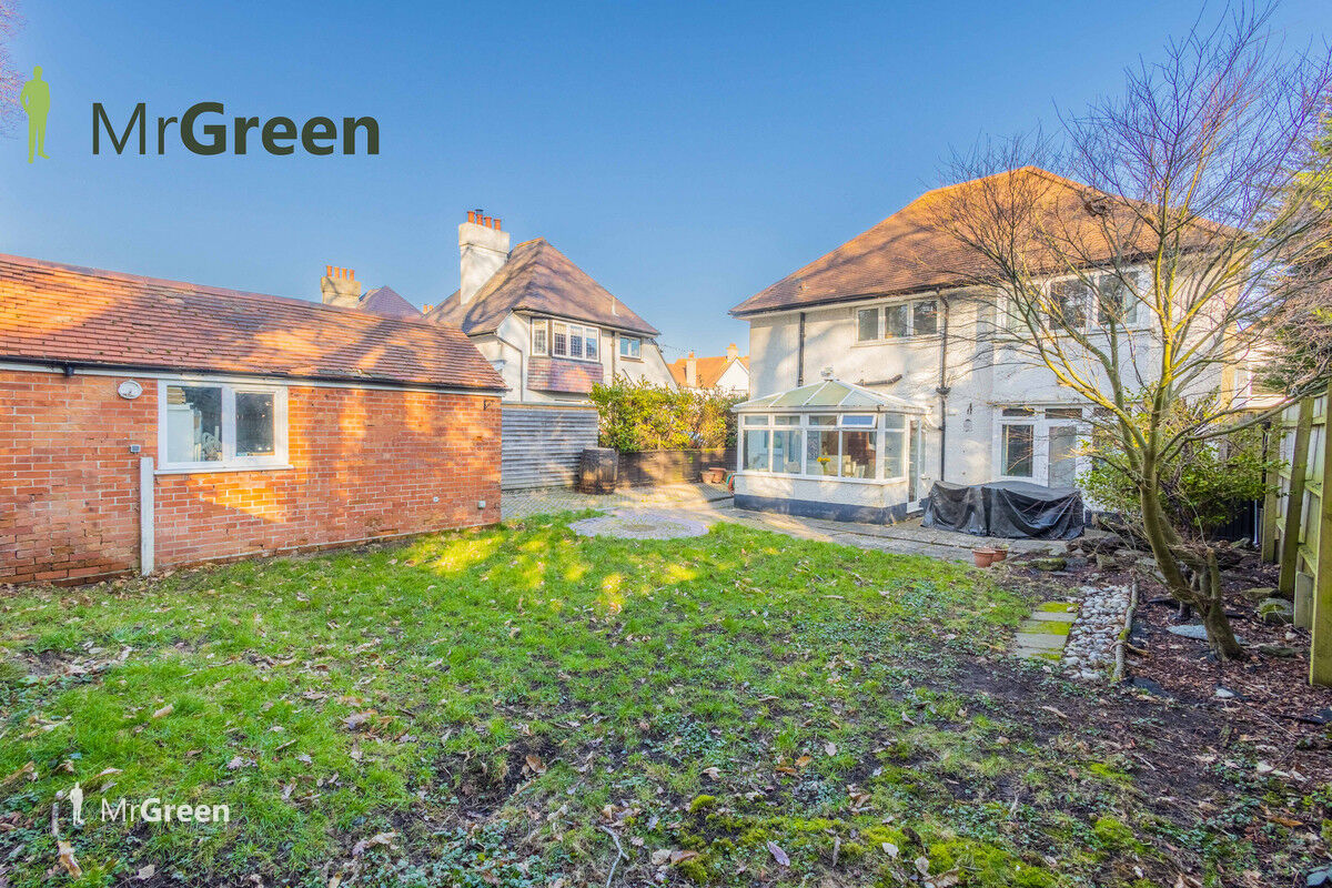 Seaward Avenue, Southbourne, BH6 Mr Green Estate Agents