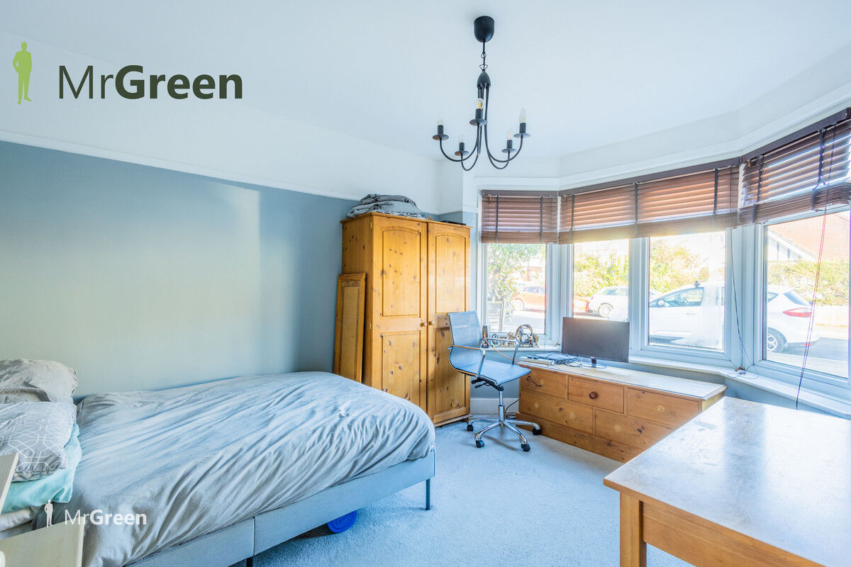 Seaward Avenue, Southbourne, BH6 Mr Green Estate Agents