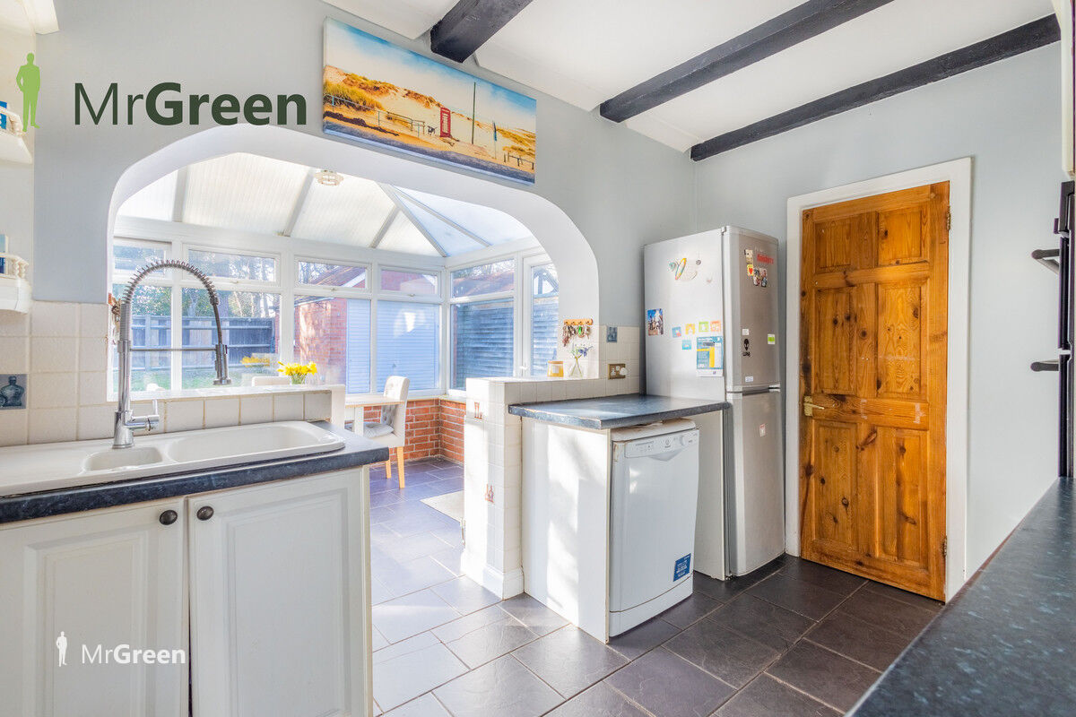 Seaward Avenue, Southbourne, BH6 Mr Green Estate Agents