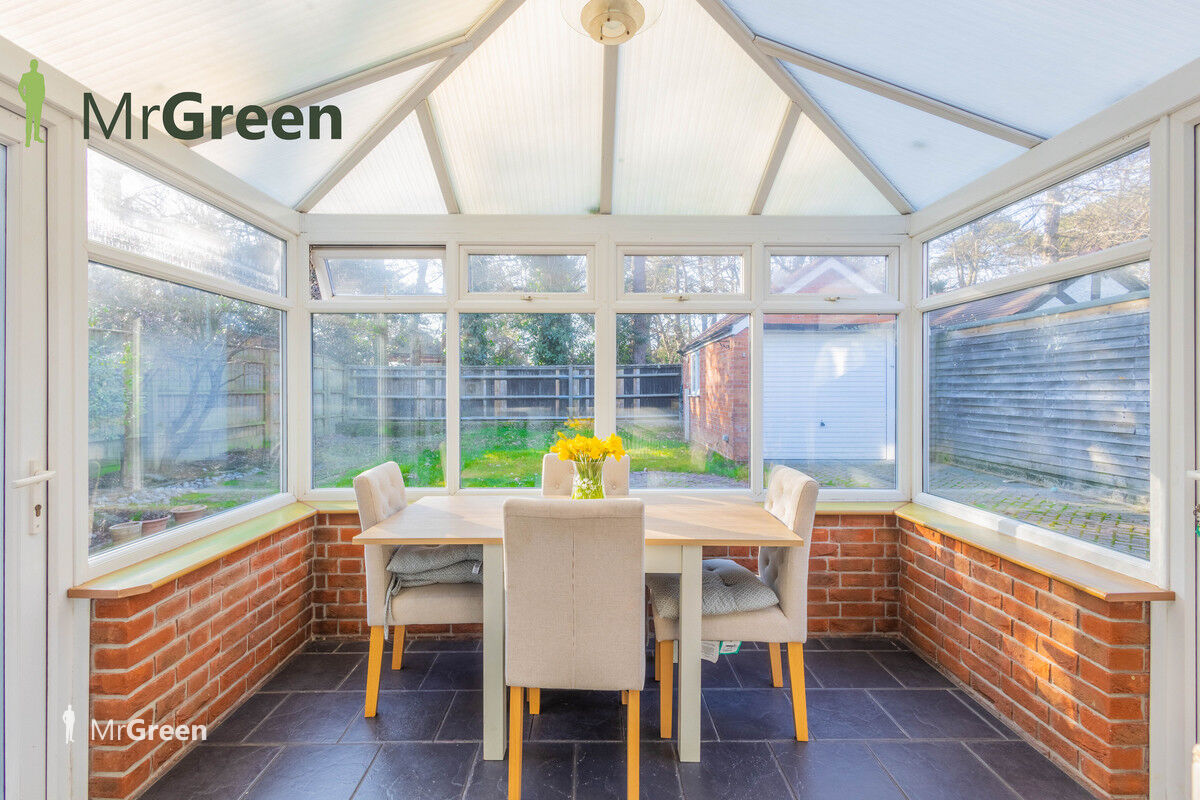 Seaward Avenue, Southbourne, BH6 Mr Green Estate Agents