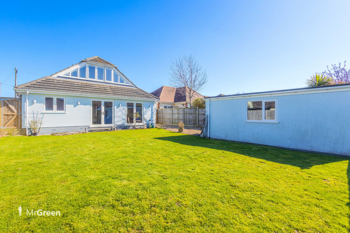 Riversdale Road, Hengistbury Head Mr Green Estate Agents