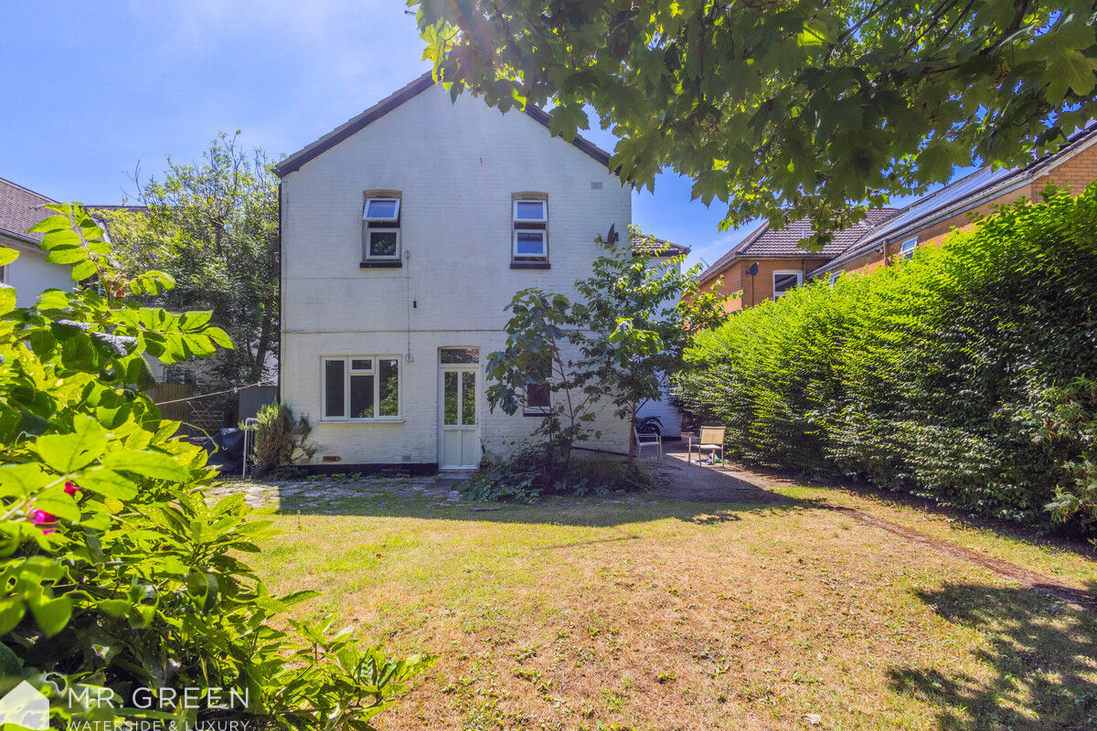 Drummond Road, Bournemouth, Dorset, BH1 4DT