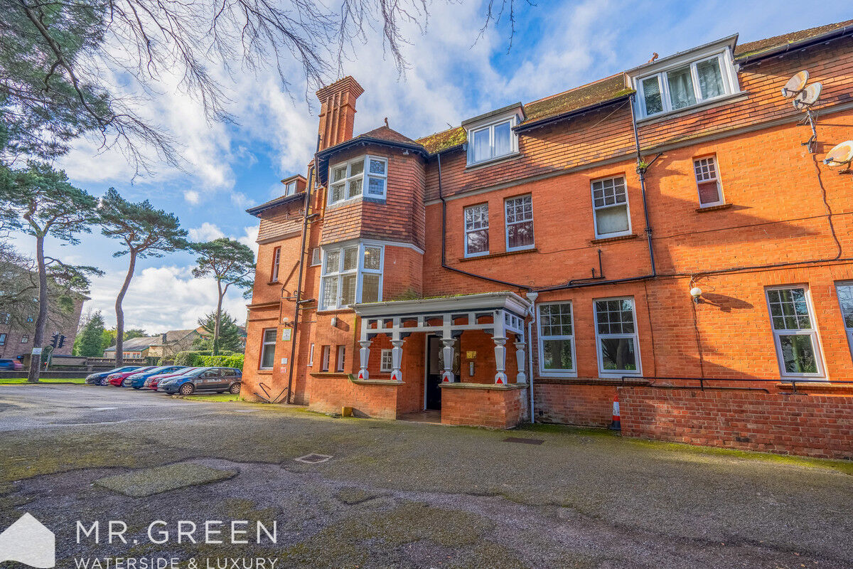 Derby Road, Bournemouth, Dorset, BH1 3PY