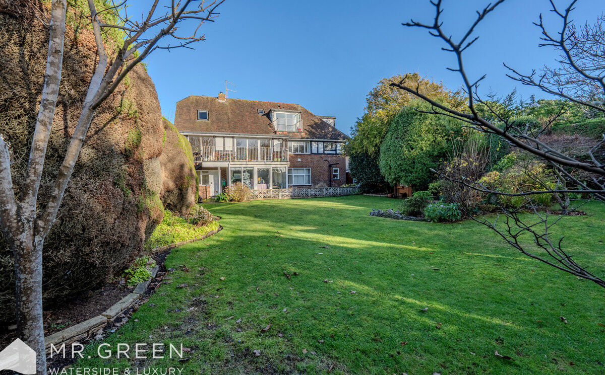 Cliff Road, Spa, Bournemouth, BH5 1JL Mr Green