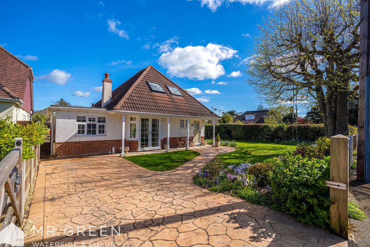 Cross Way, Christchurch, Dorset, BH23 2PH