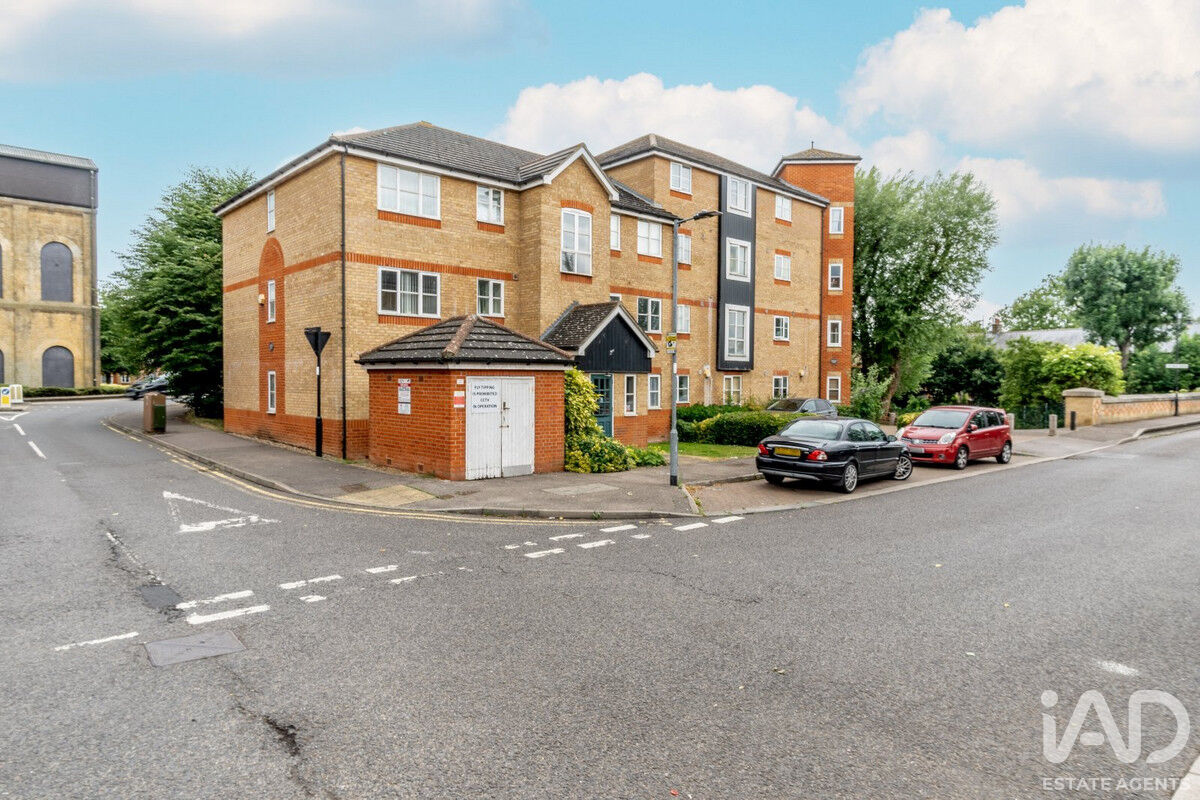 Property enquiry form background image