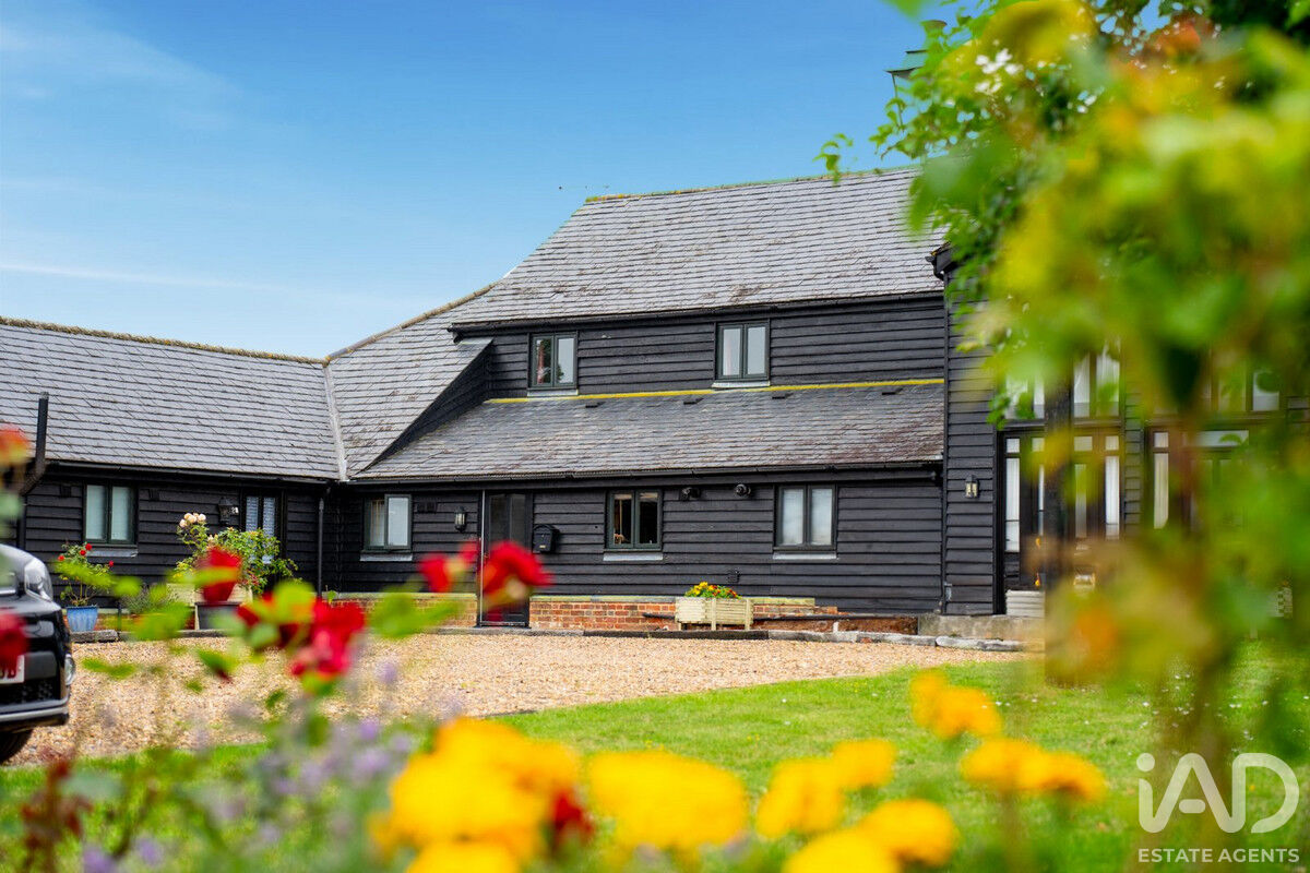 Property enquiry form background image