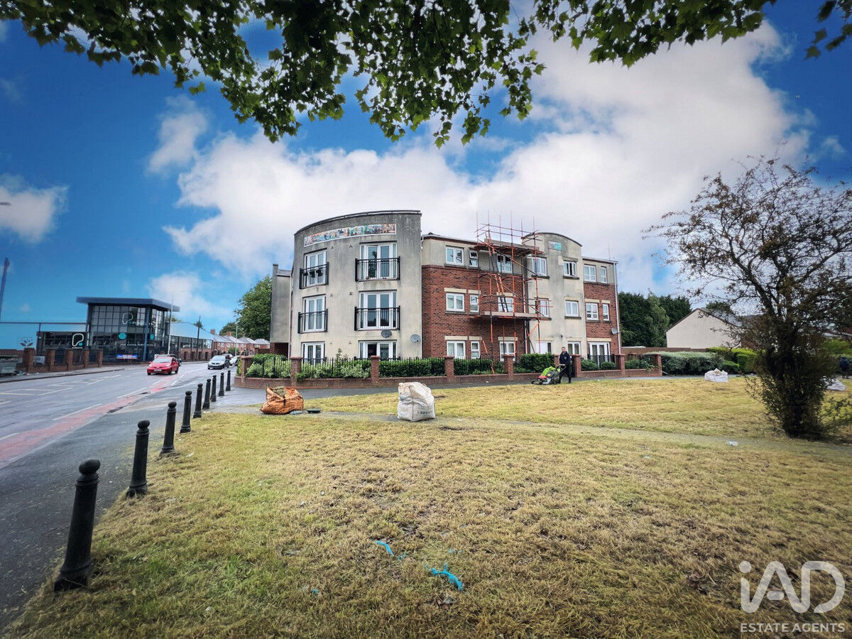 Property enquiry form background image
