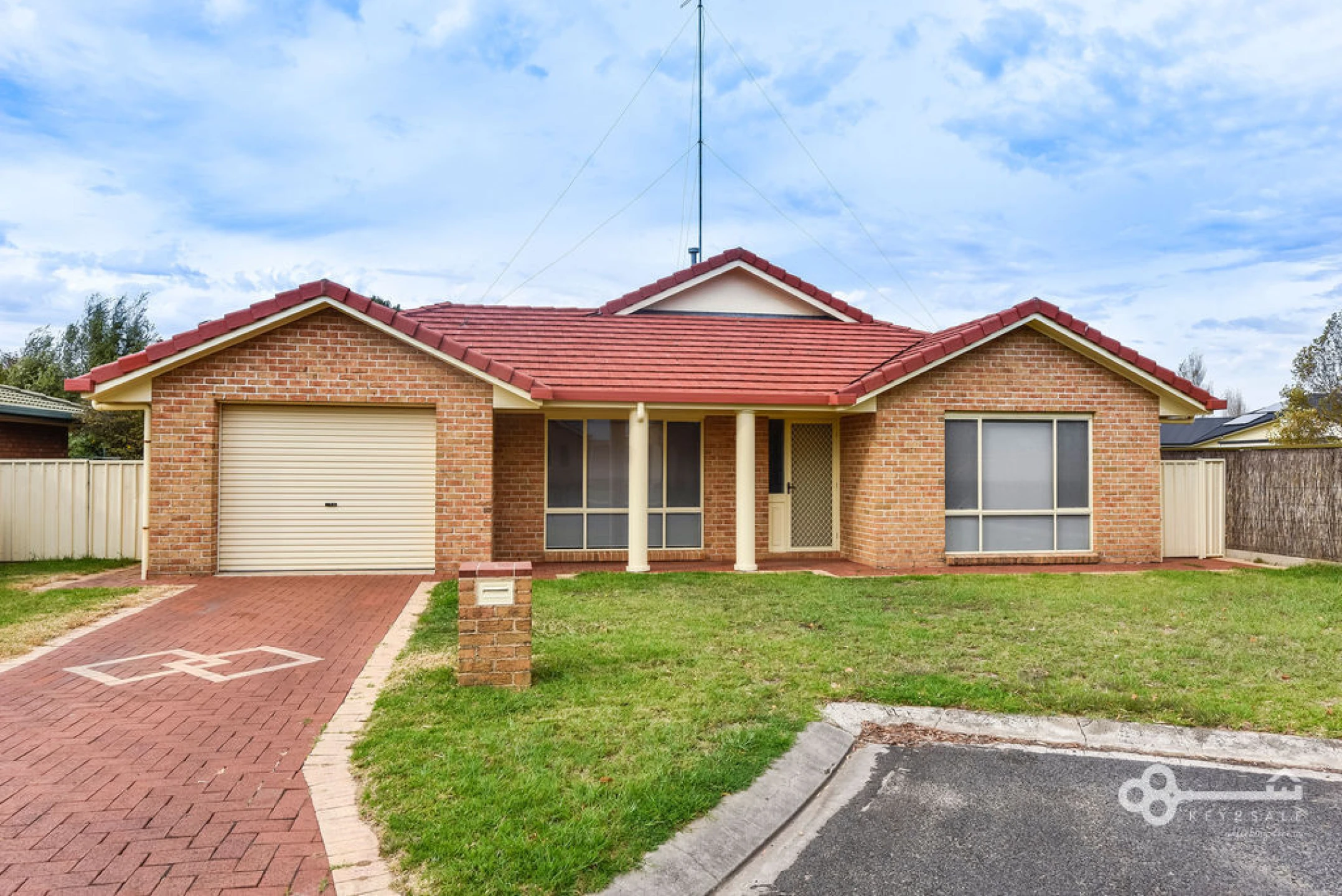 Property enquiry form background image