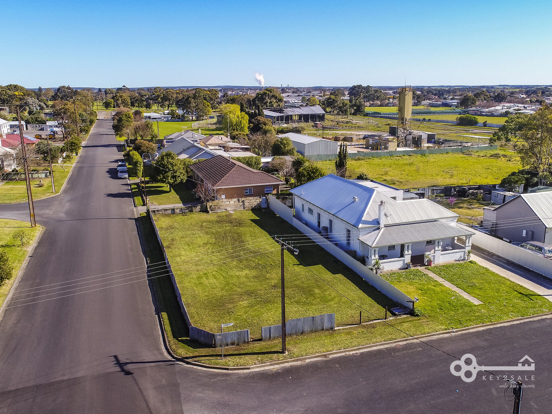 Property enquiry form background image