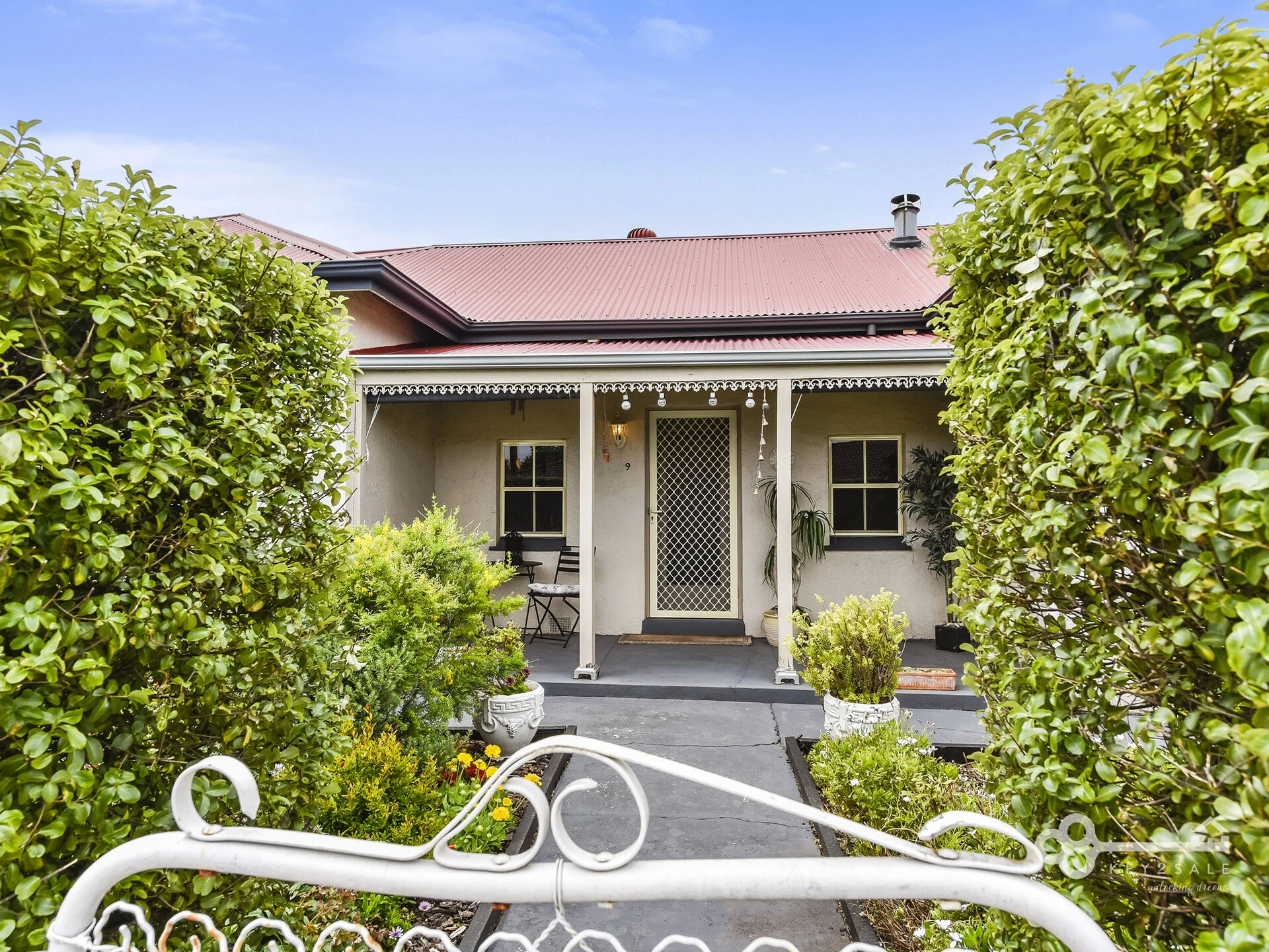 Property enquiry form background image
