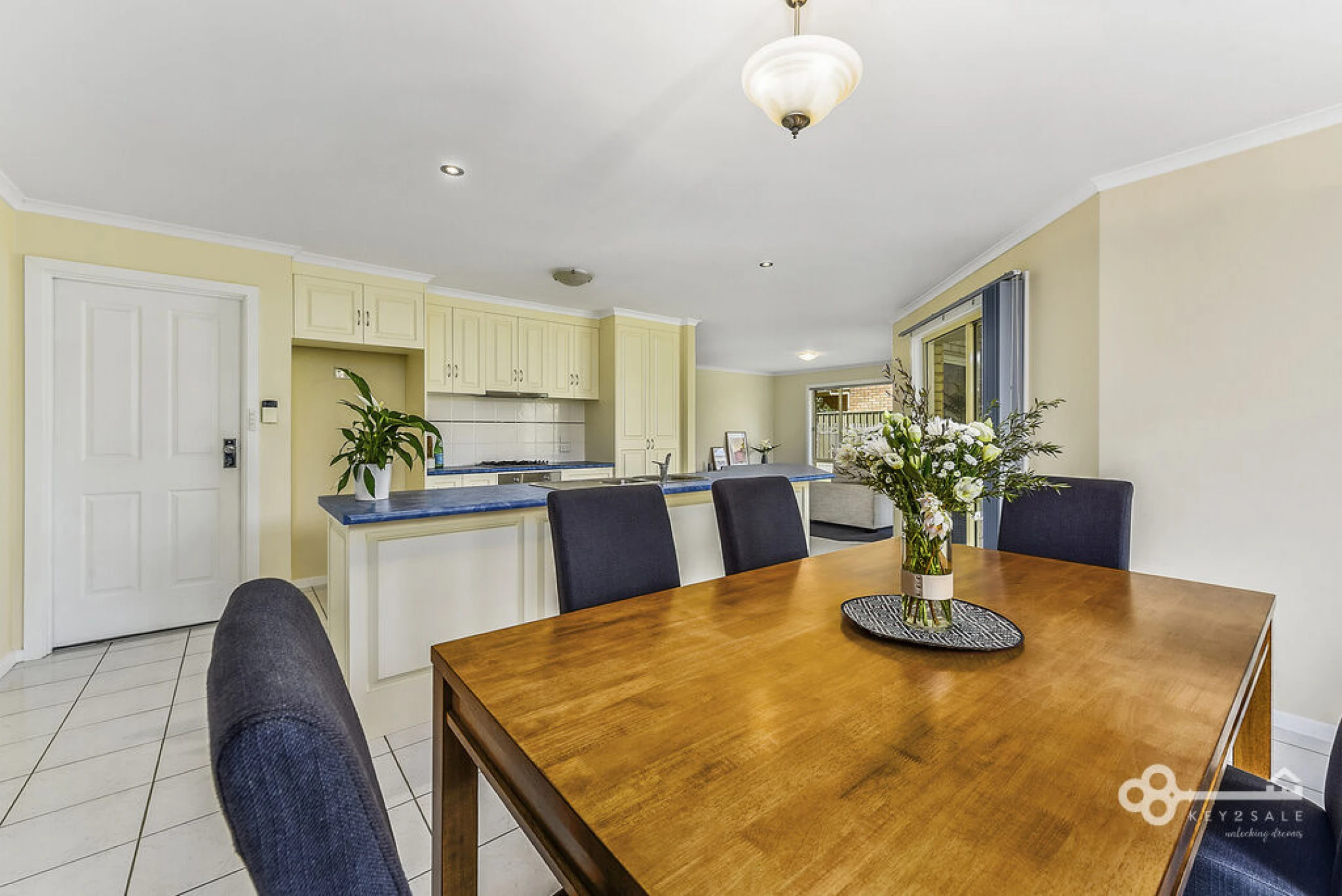 Property enquiry form background image