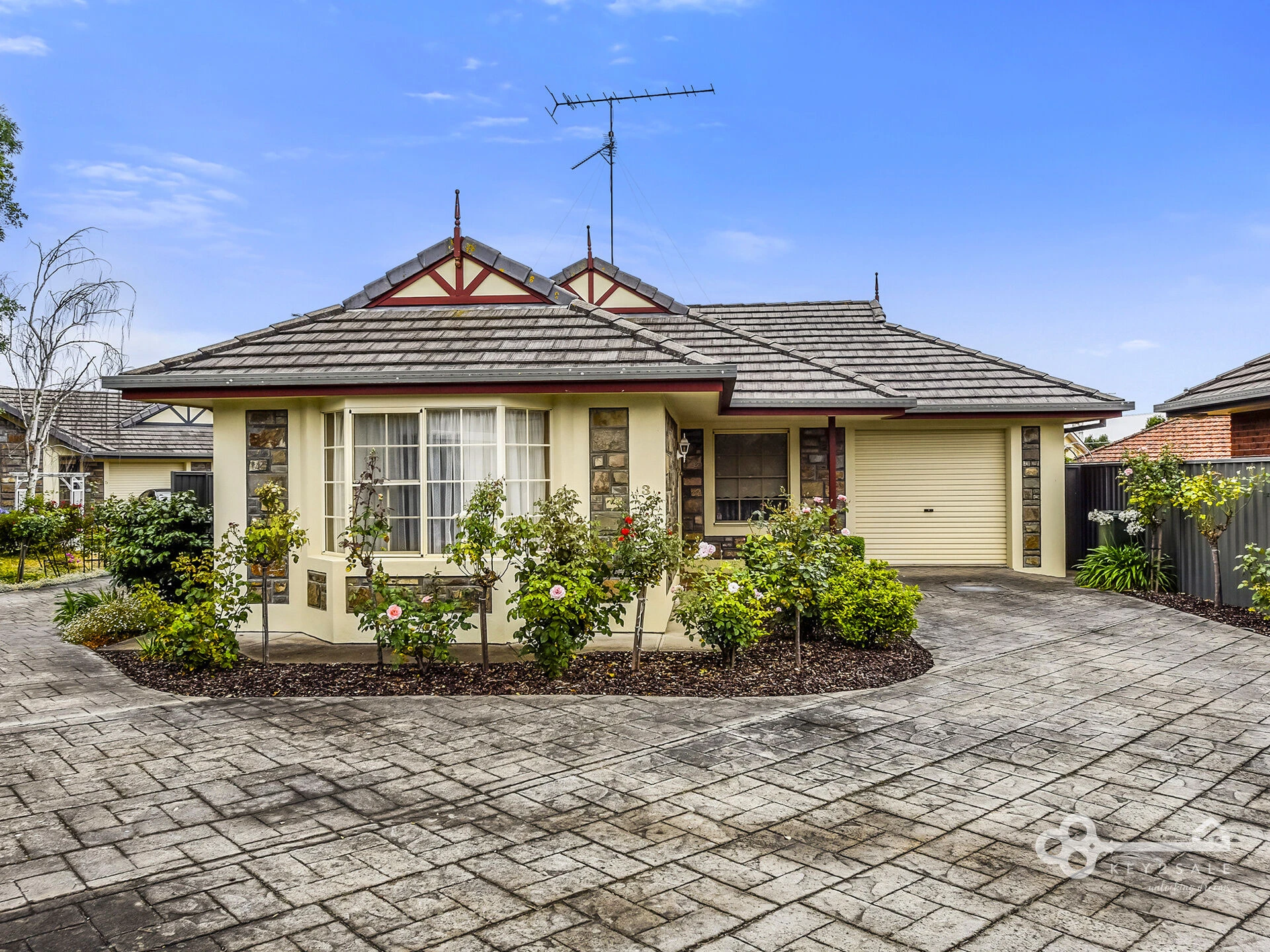 Property enquiry form background image