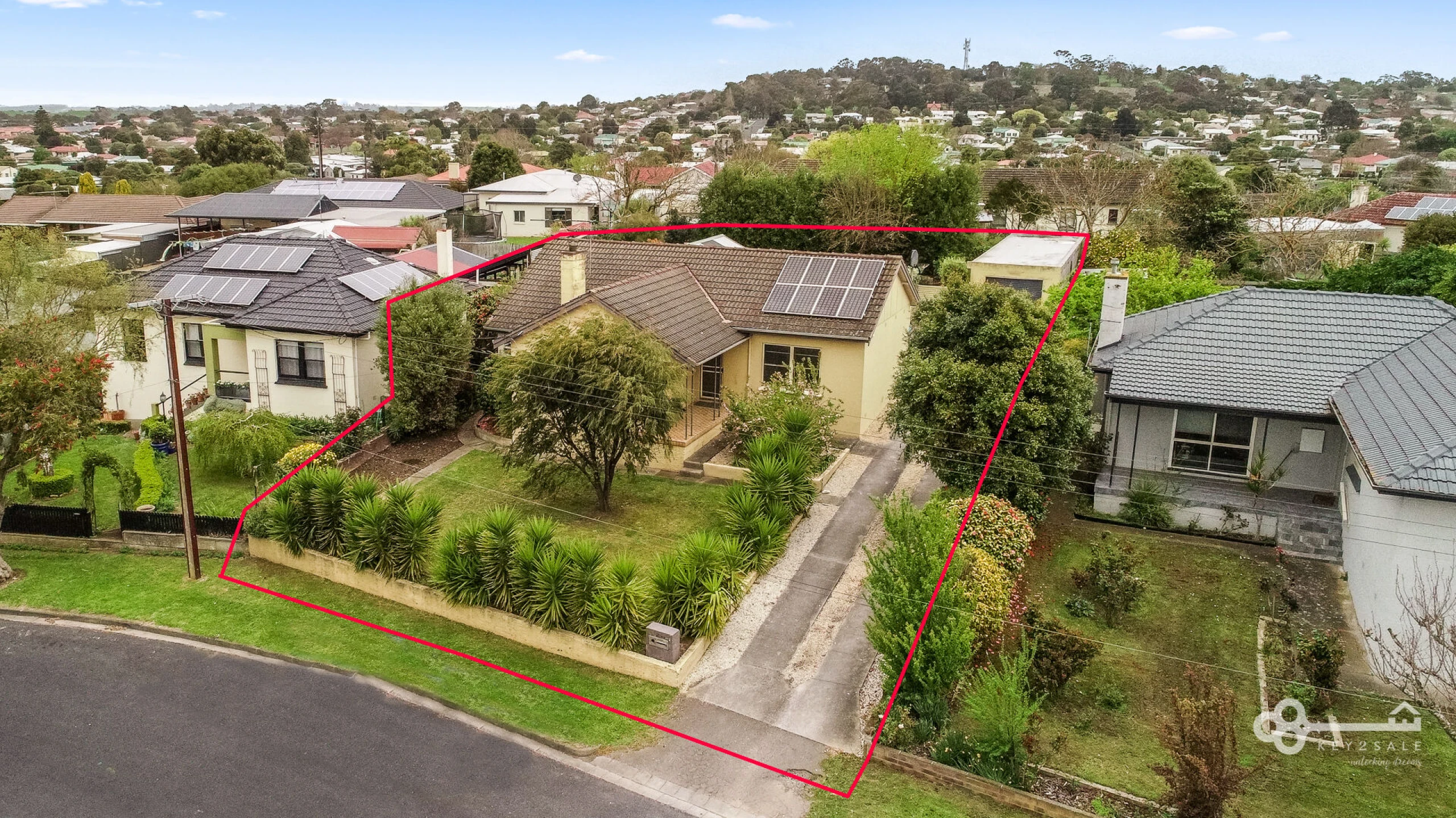 Property enquiry form background image