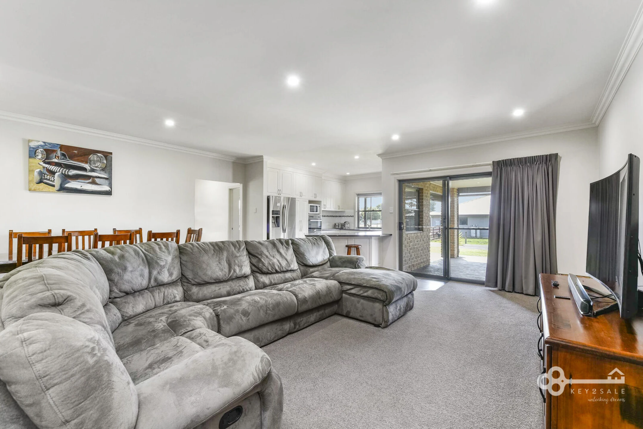 Property enquiry form background image