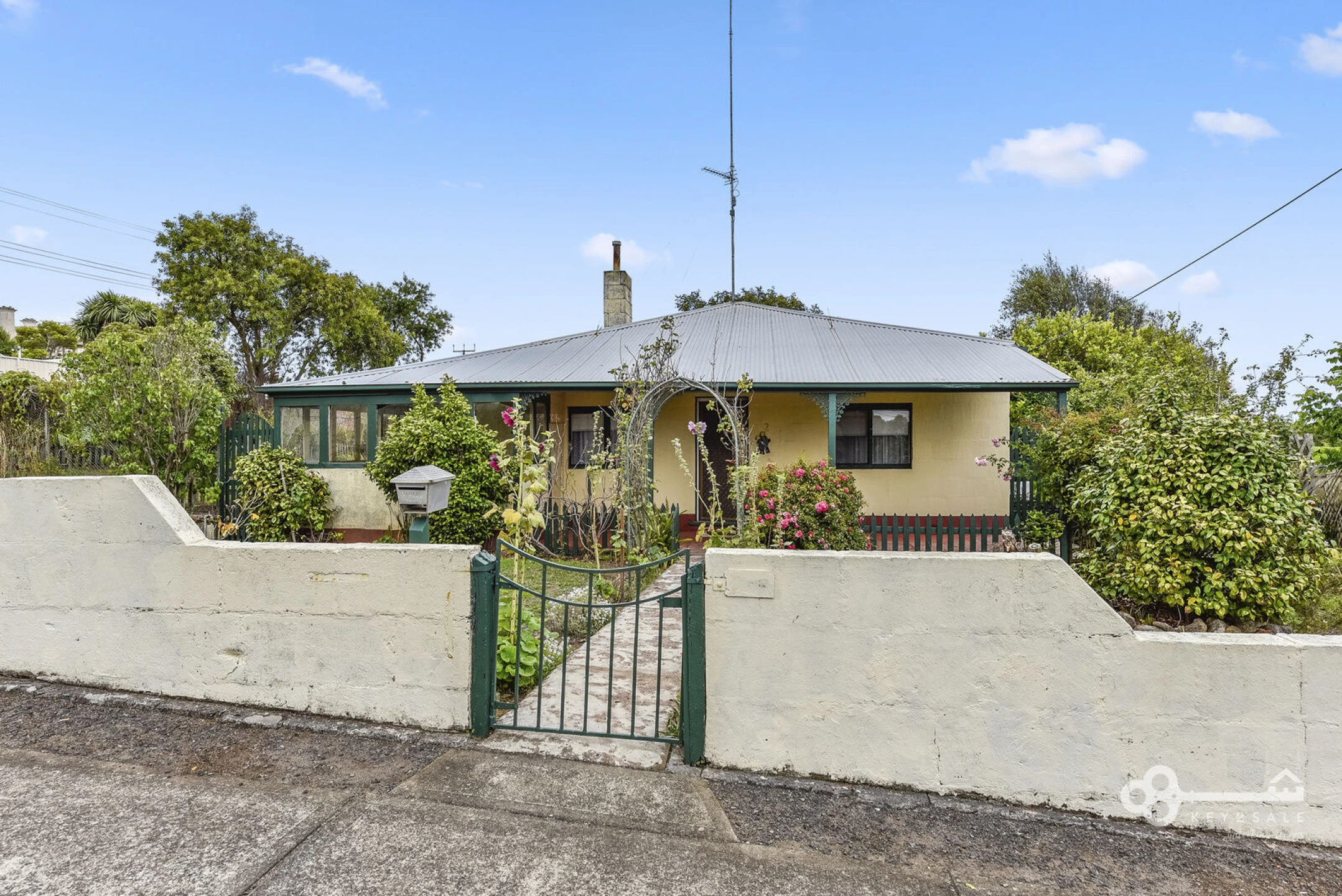 Property enquiry form background image