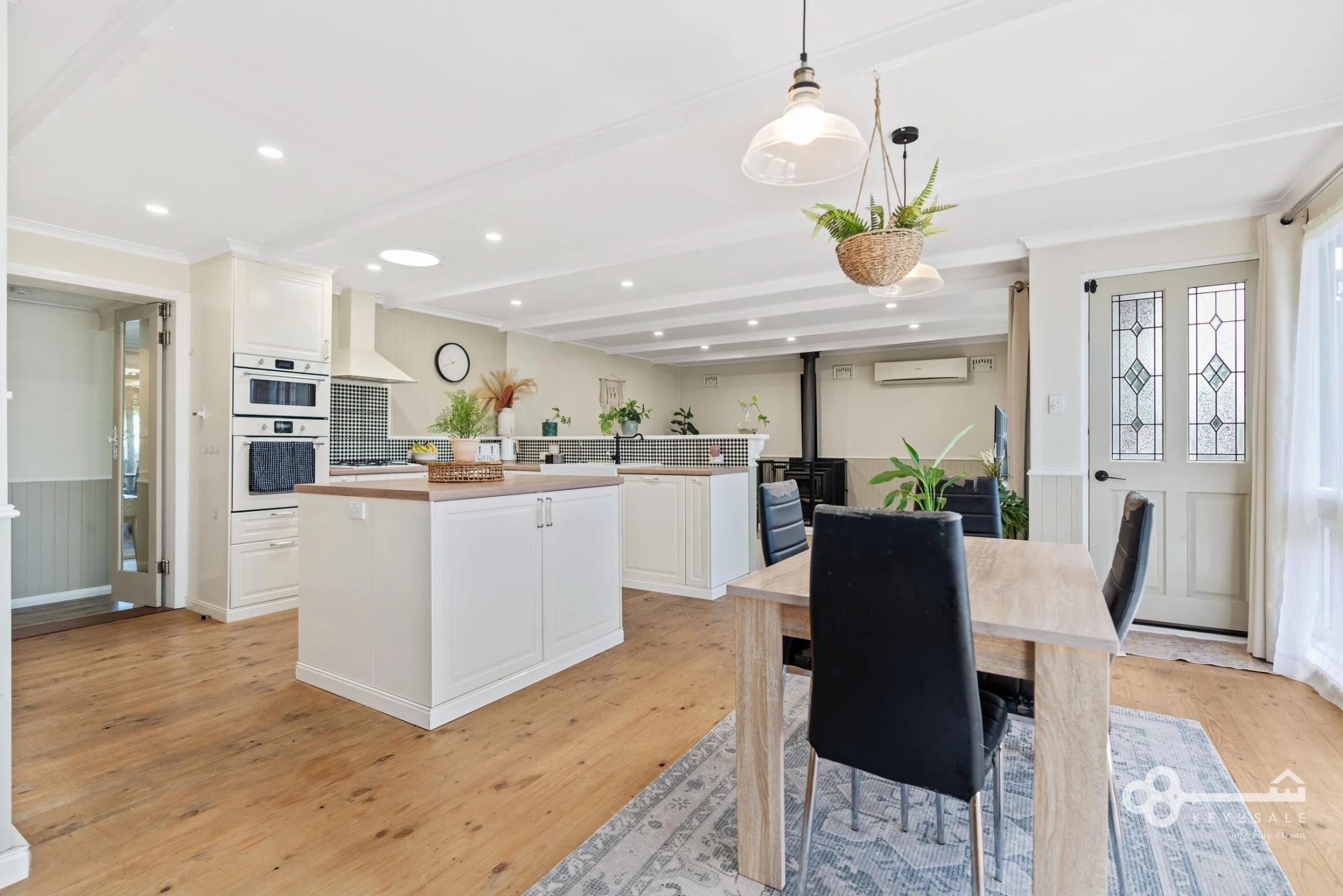 Property enquiry form background image