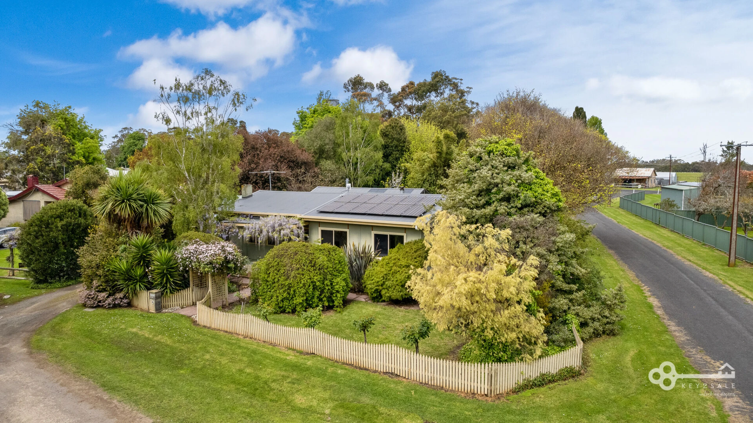 Property enquiry form background image
