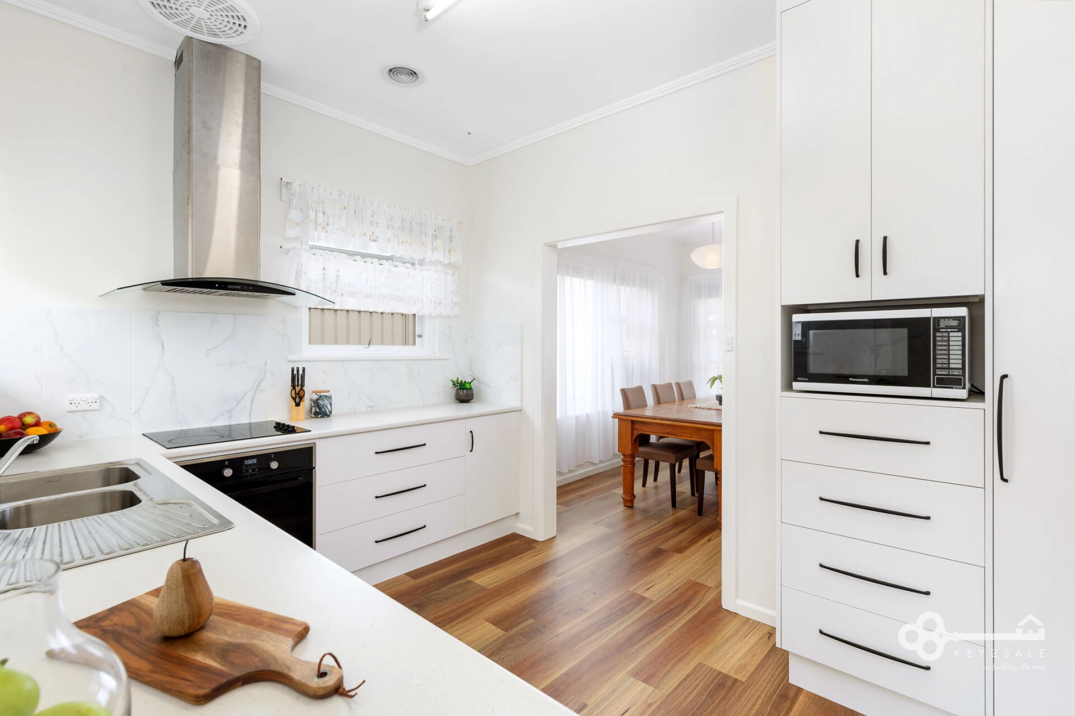 Property enquiry form background image