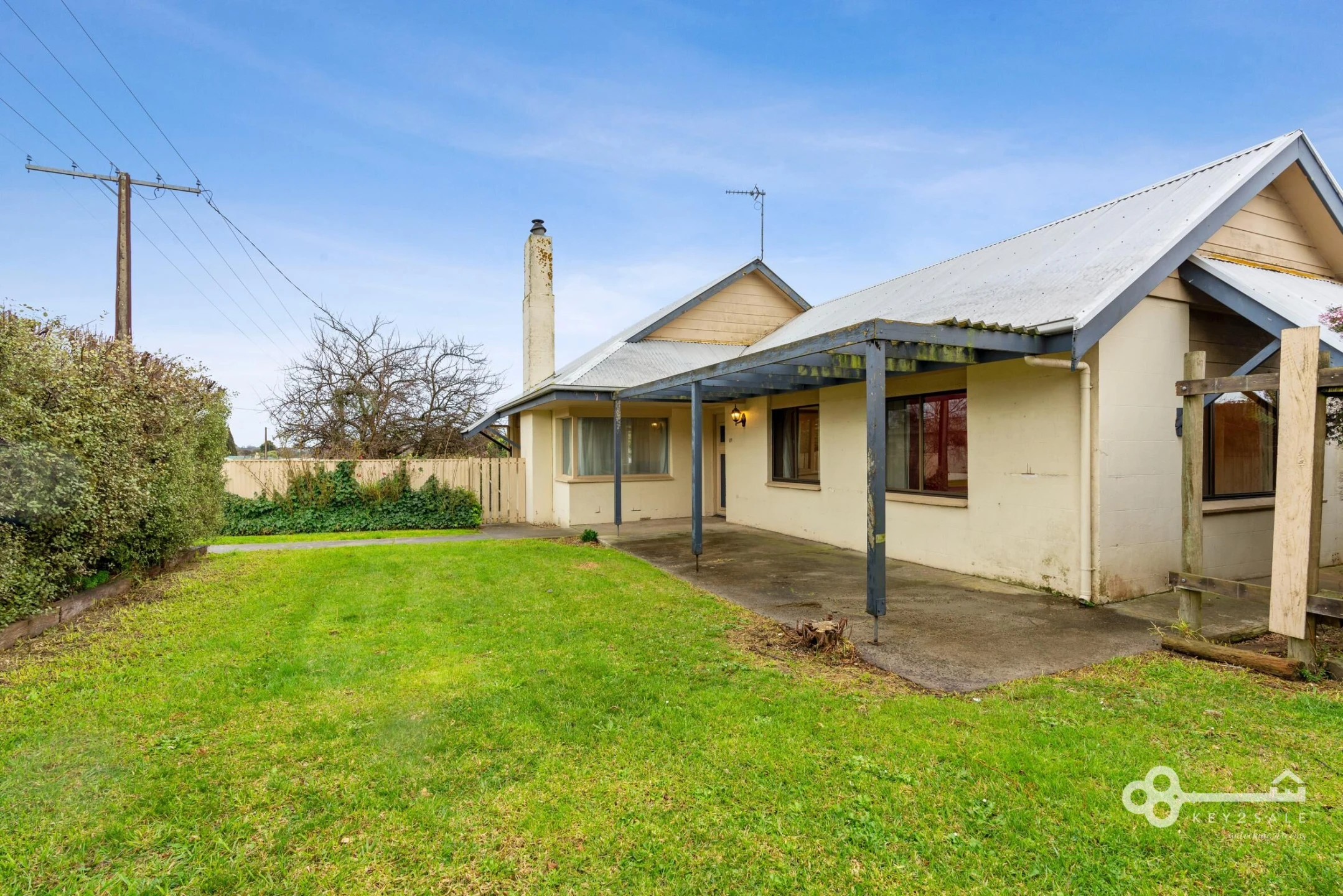 Property enquiry form background image