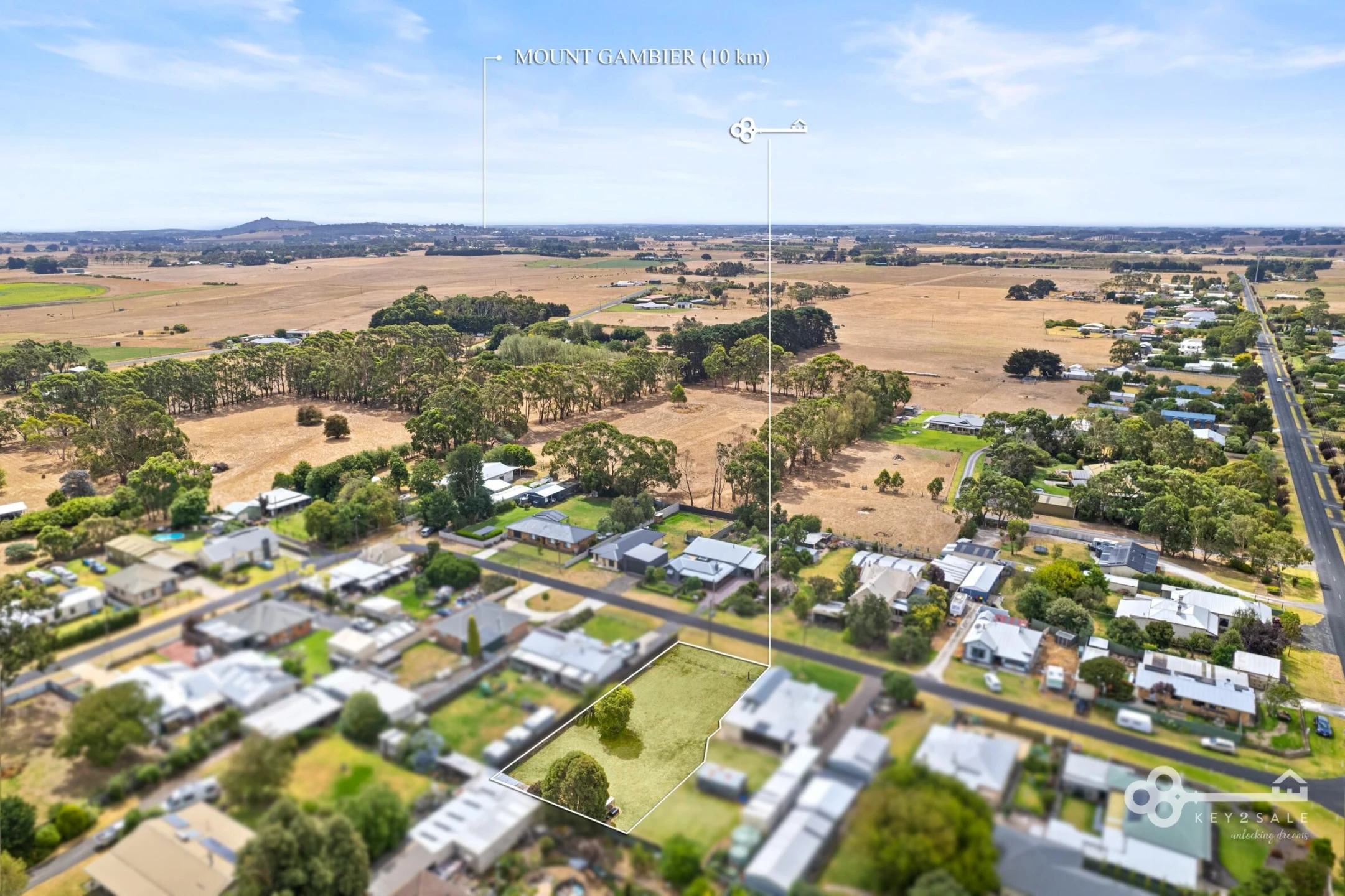 Property enquiry form background image