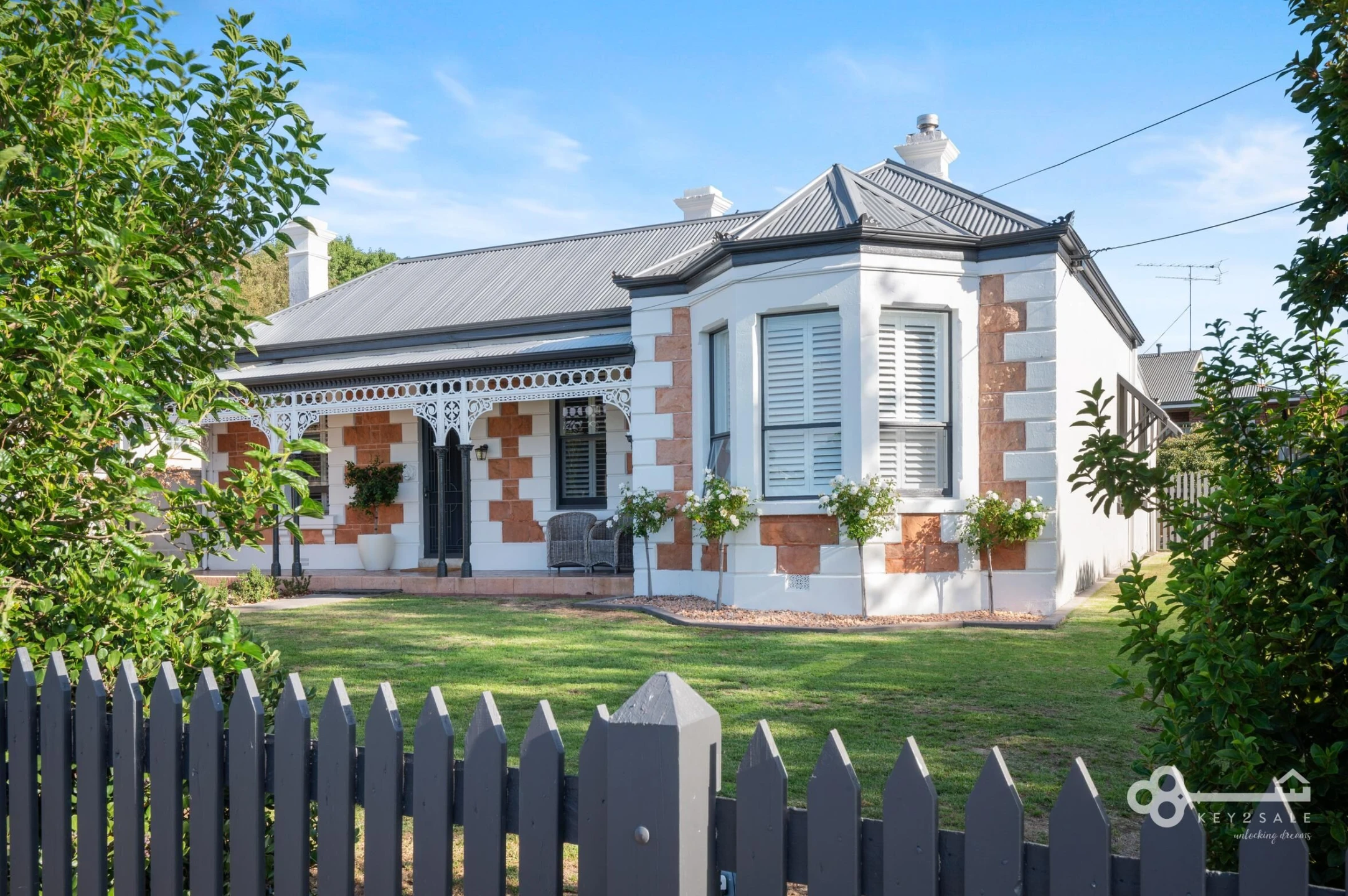 Property enquiry form background image