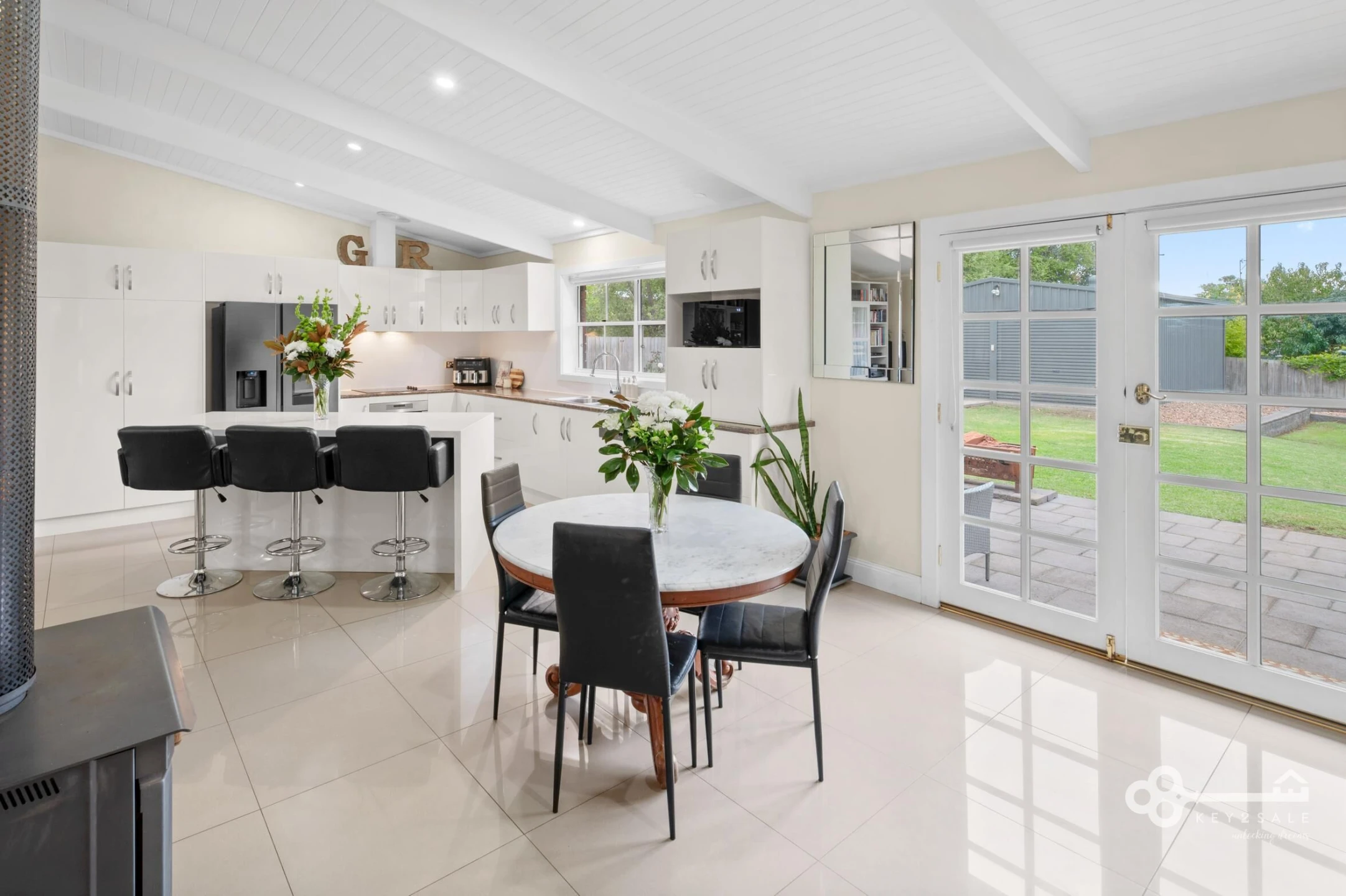 Property enquiry form background image