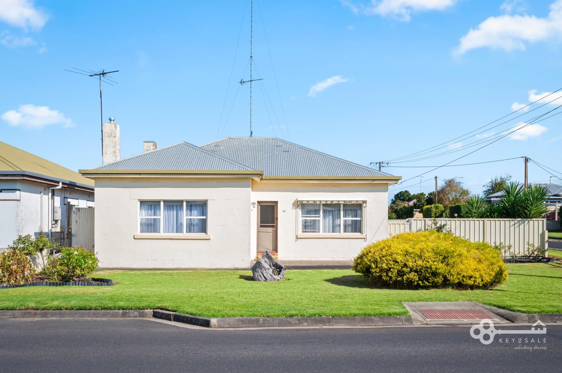 Property enquiry form background image