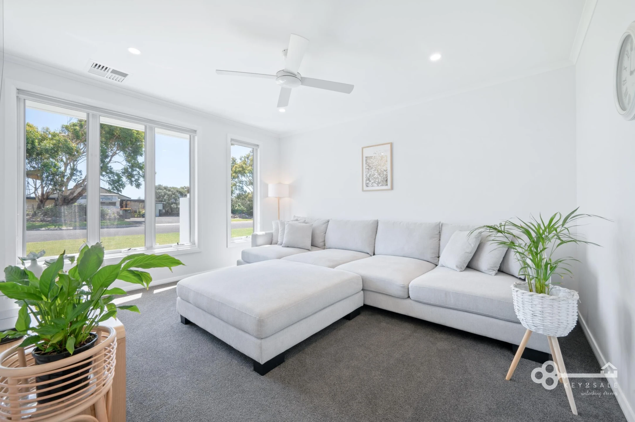 Property enquiry form background image