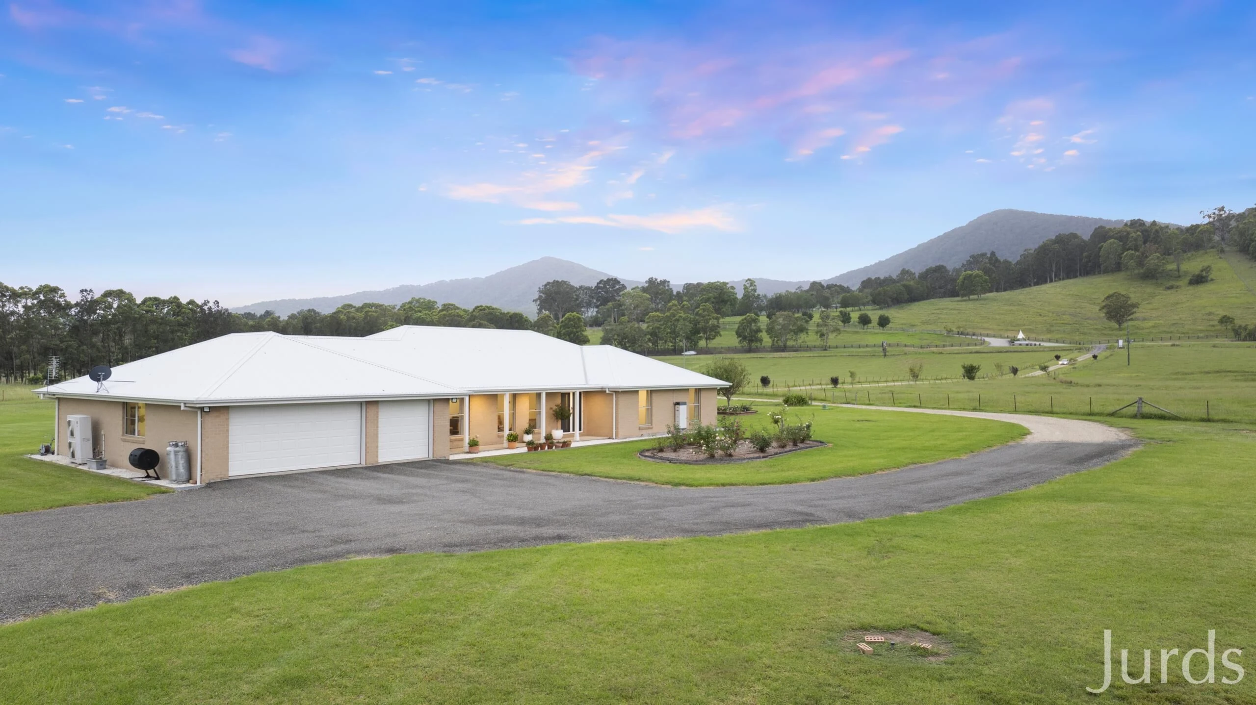 Property enquiry form background image