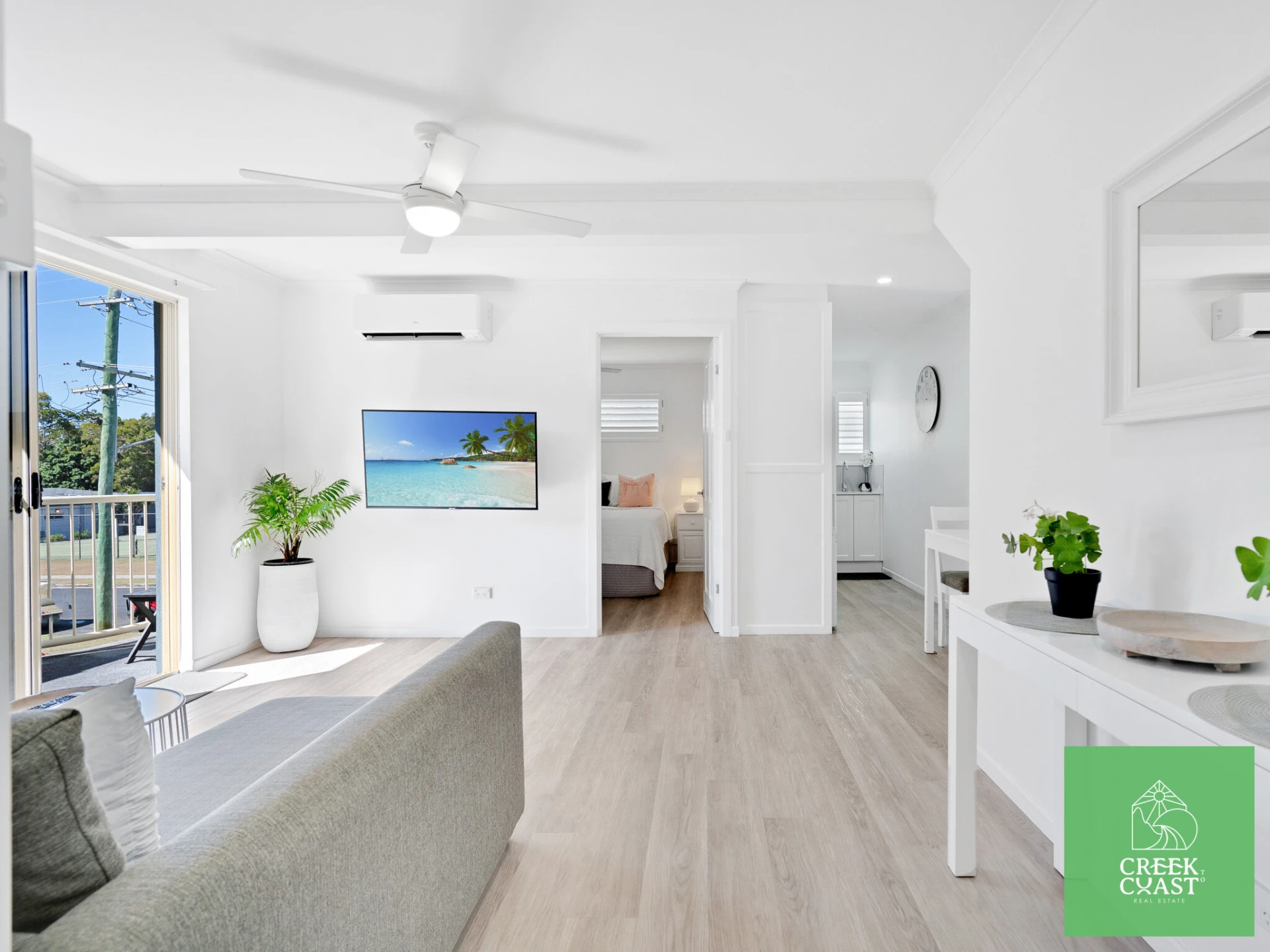 Property enquiry form background image