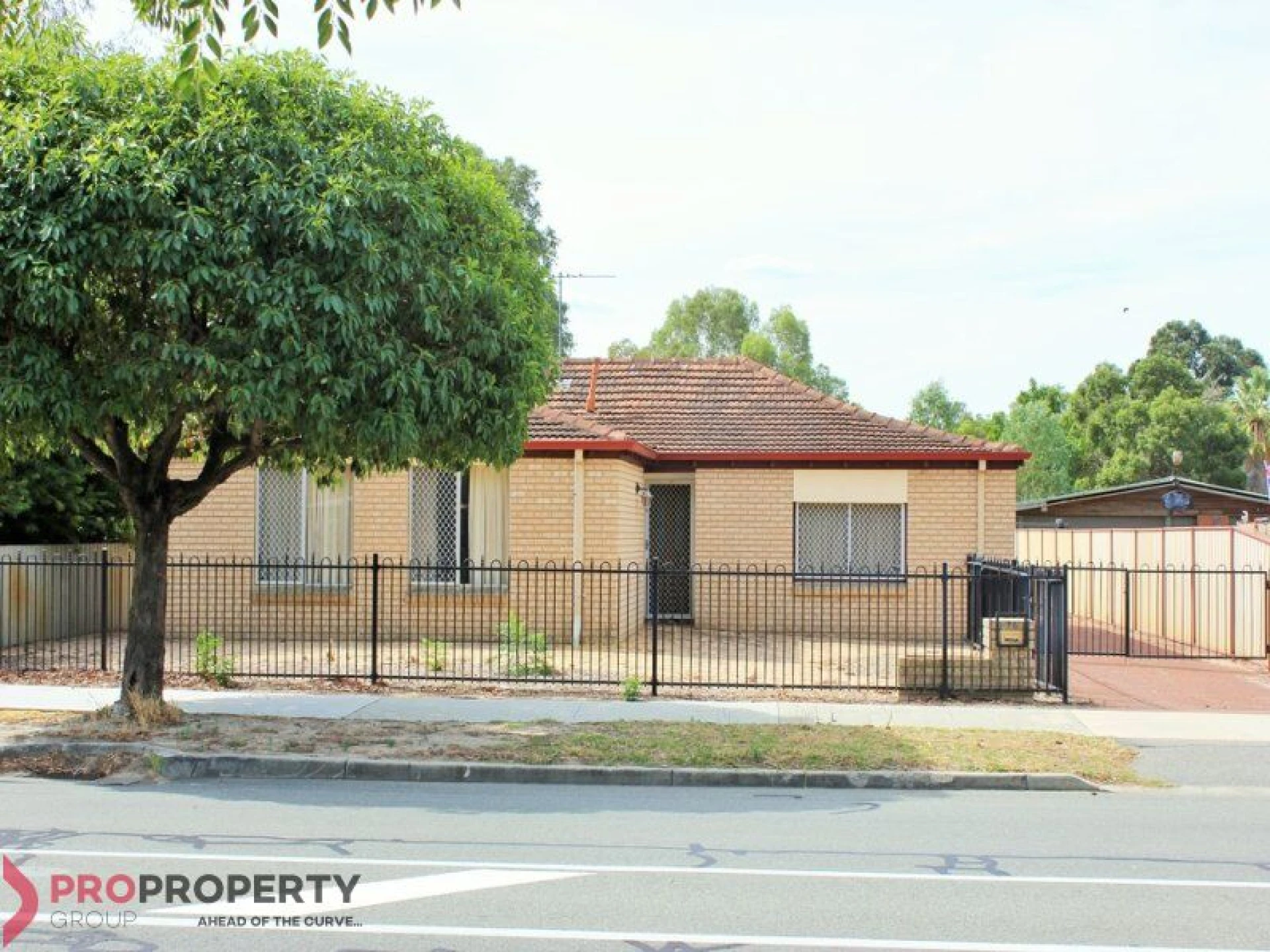 Property enquiry form background image