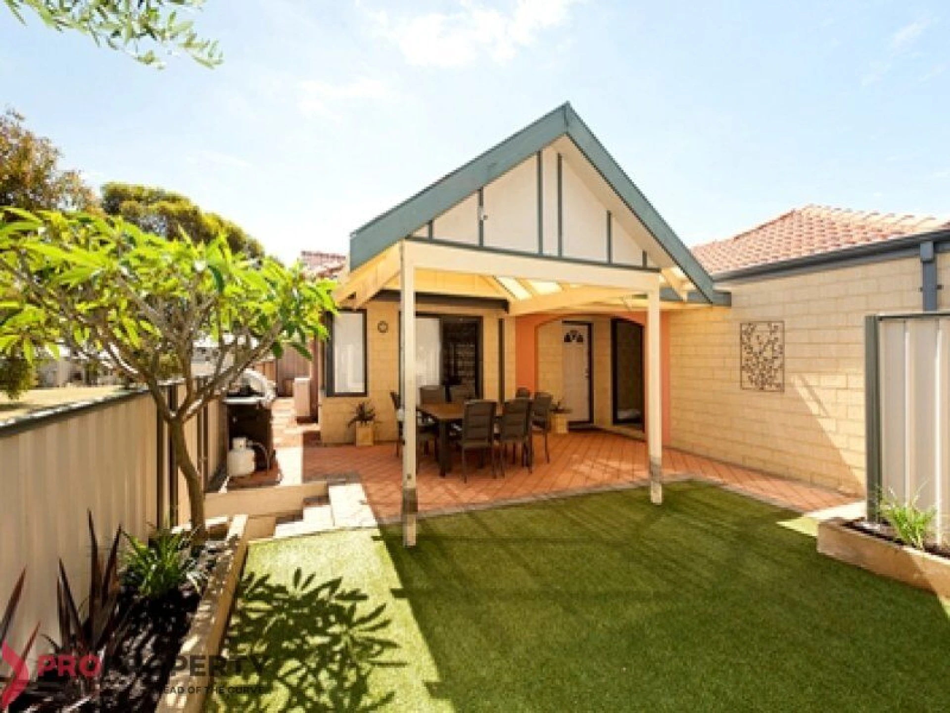 Property enquiry form background image