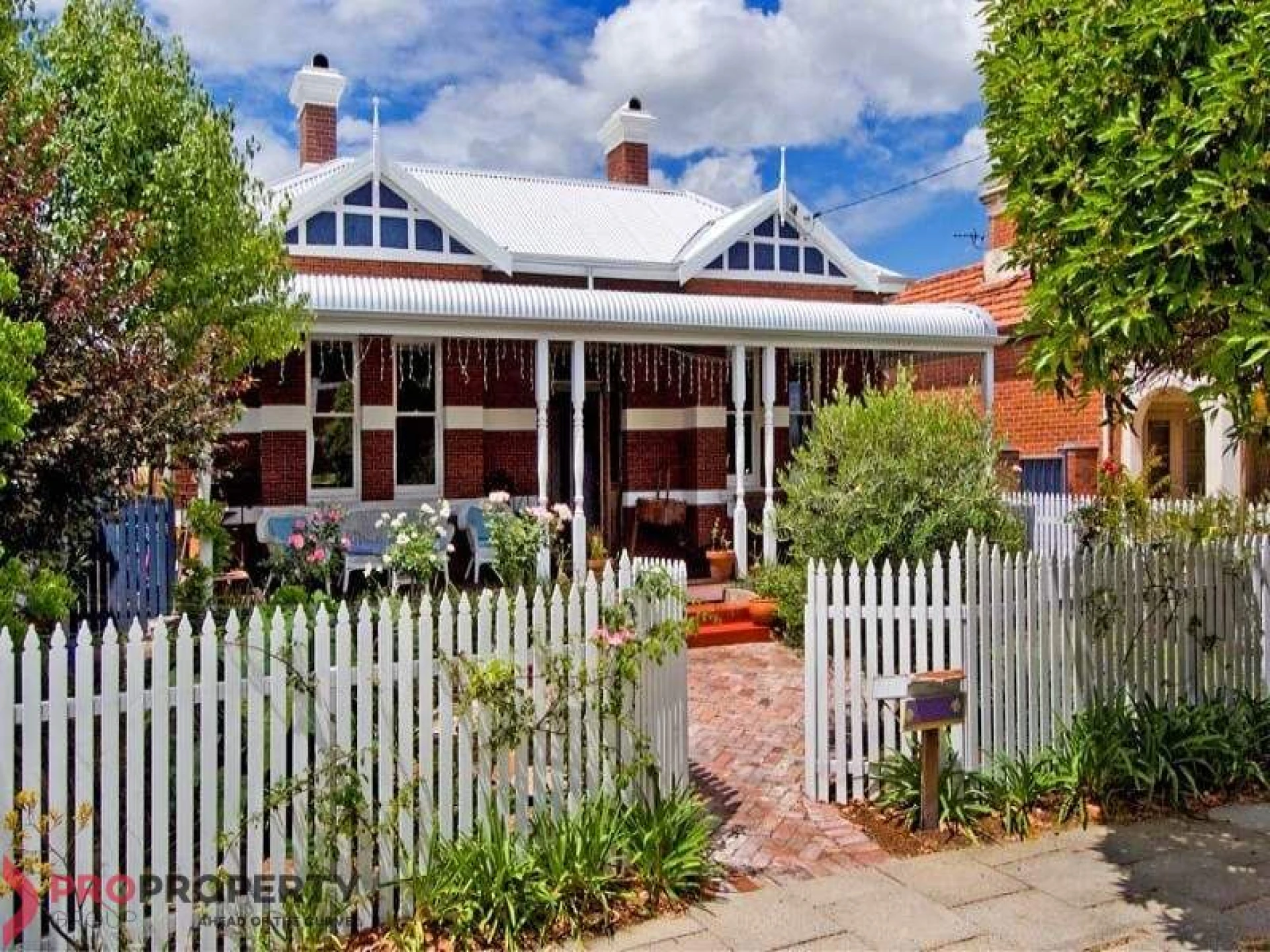 Property enquiry form background image