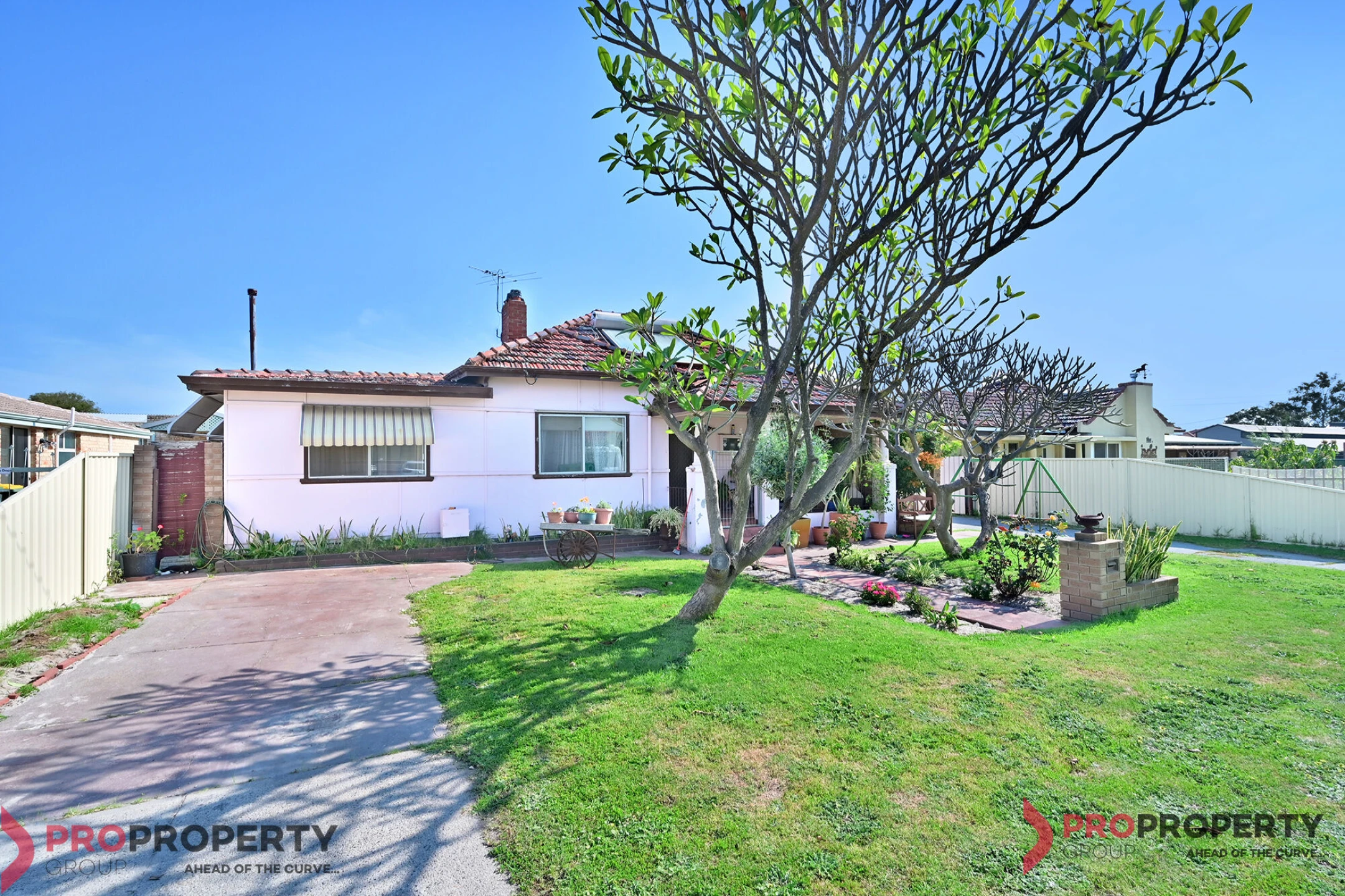 Property enquiry form background image