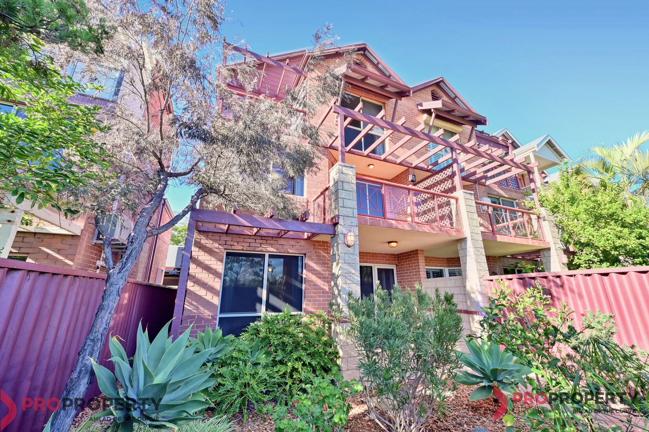 Property enquiry form background image