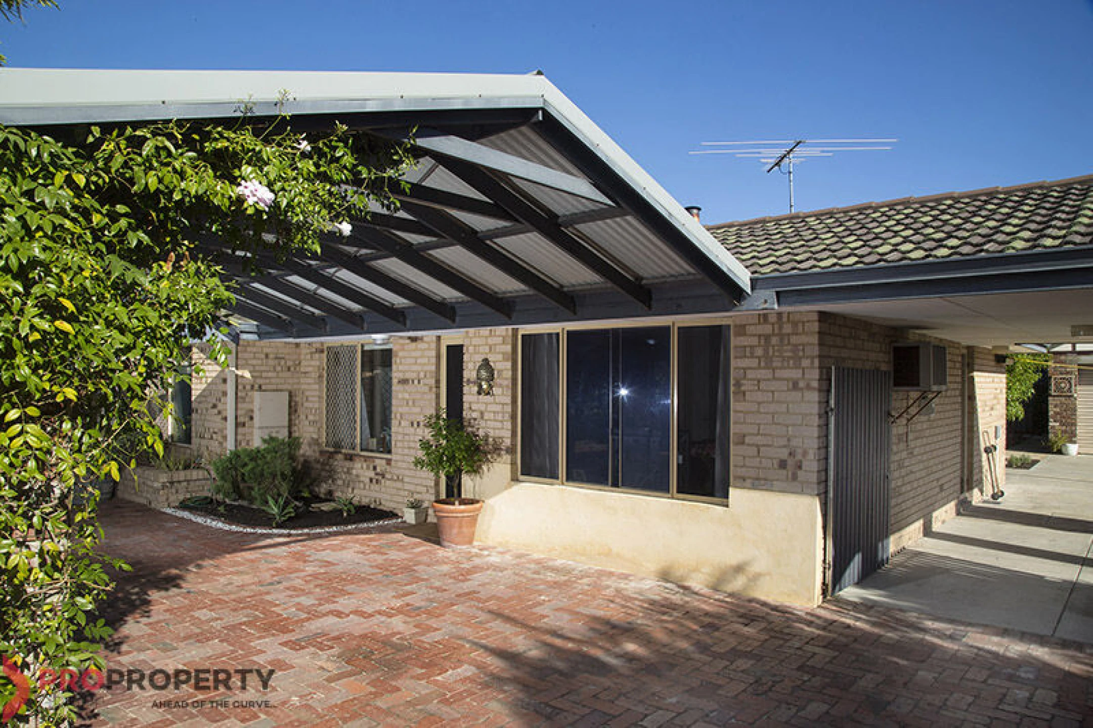 Property enquiry form background image