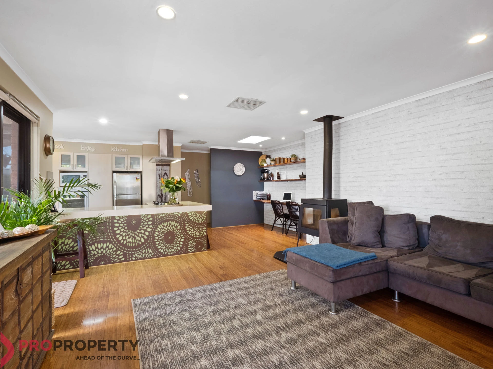 Property enquiry form background image