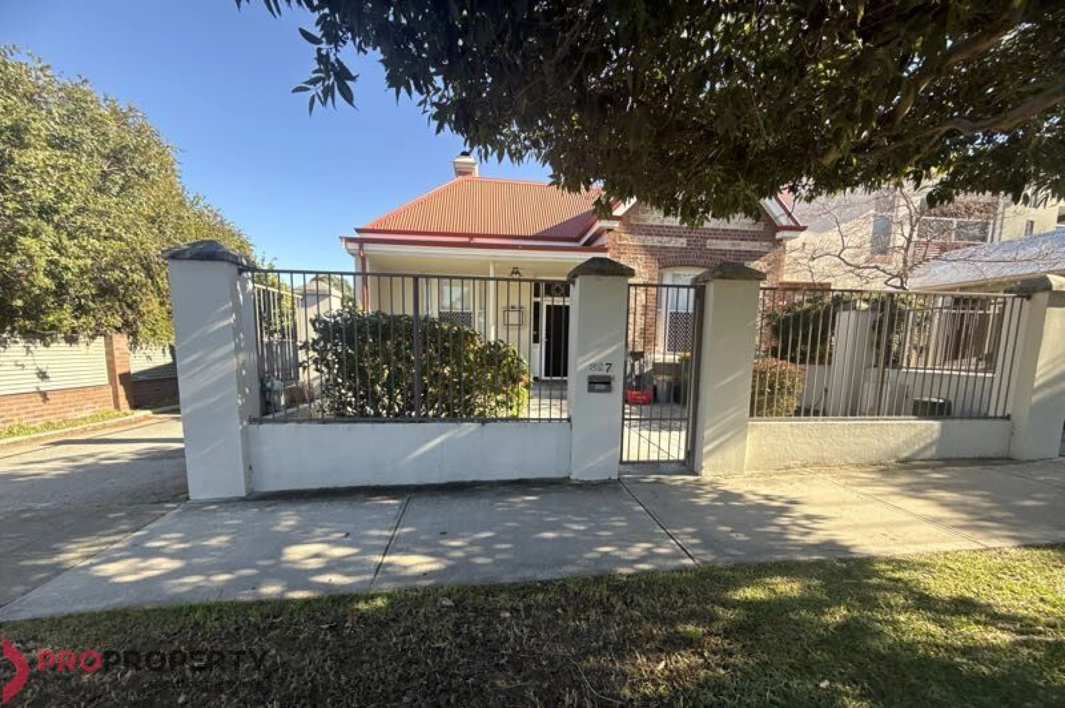 Property enquiry form background image